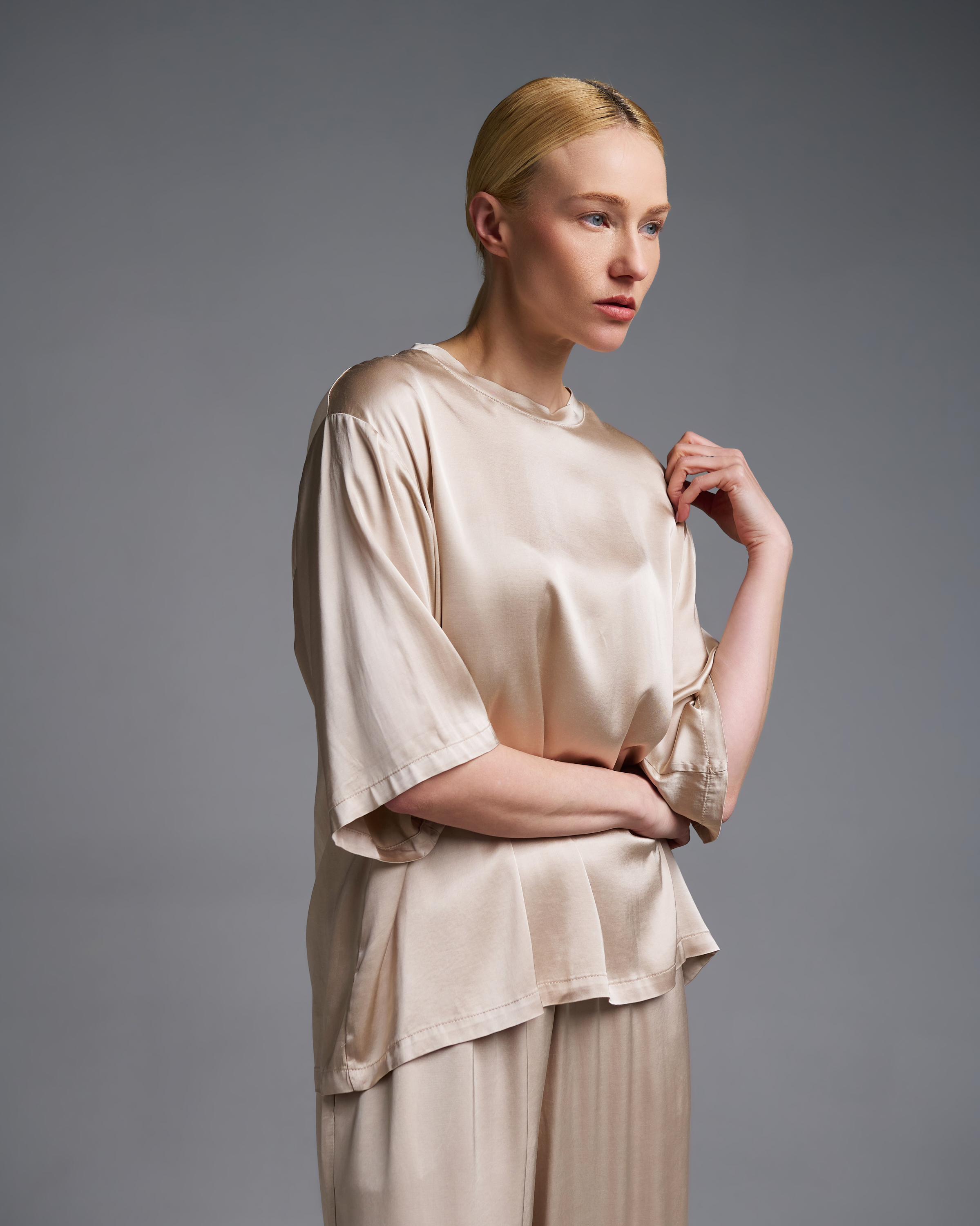 Beige silky touch Blouse with short sleeves Vicolo - 0