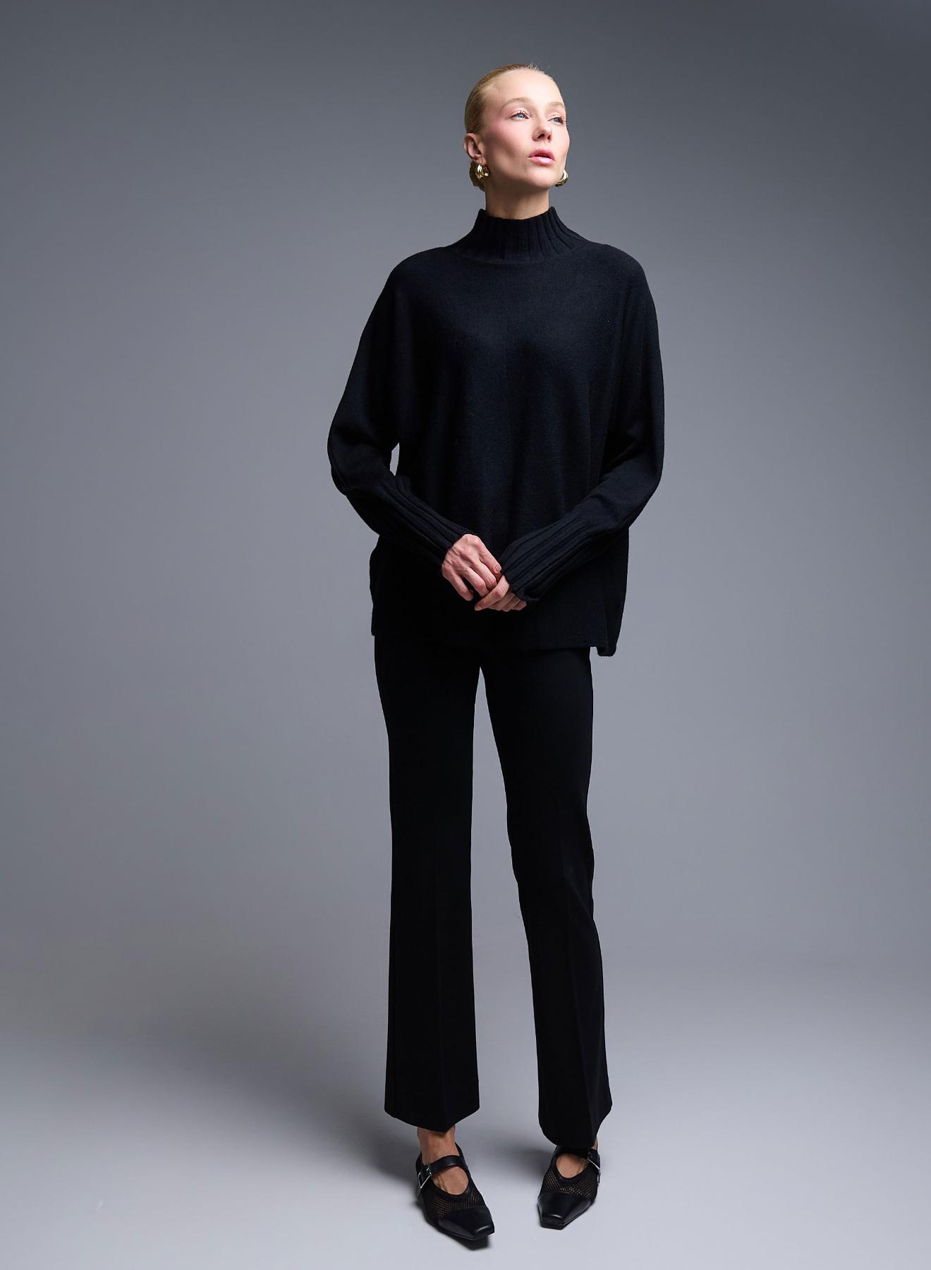Black high neck loose fit Sweater La Liberta - 1