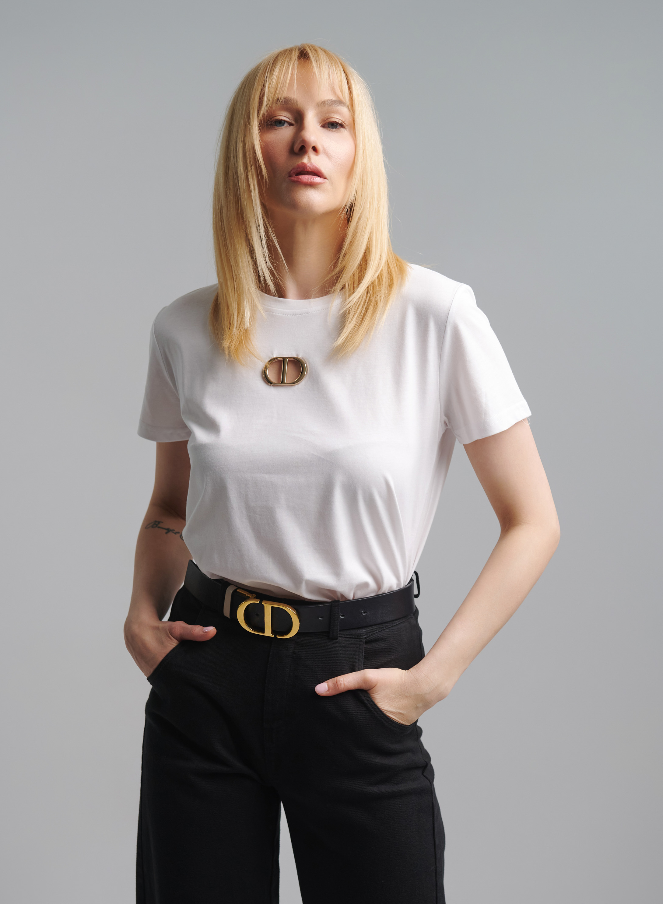 Λευκό βαμβακερό T-Shirt μεταλλικό διακοσμητικό Lara - 0