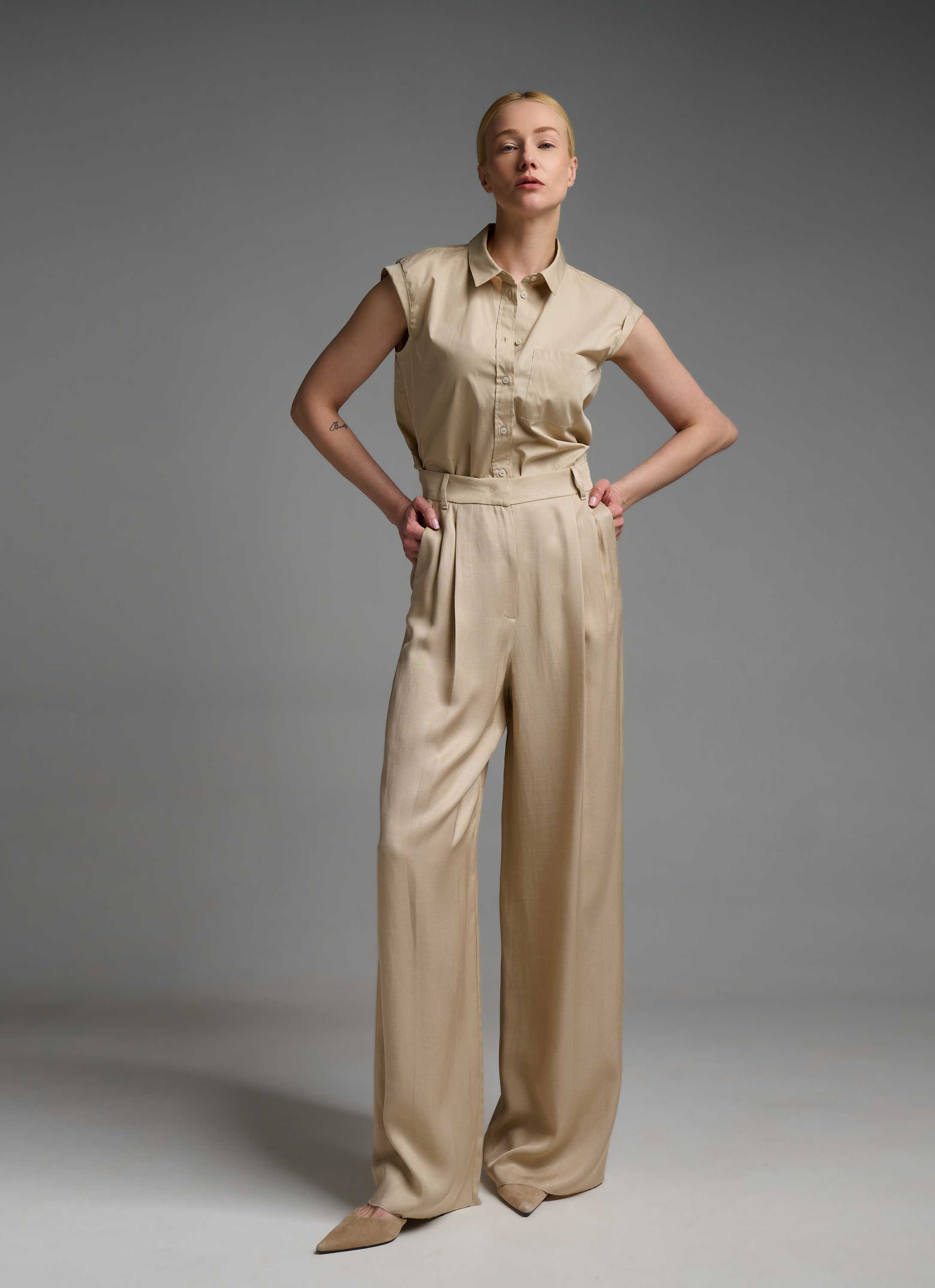 Beige wide legs Trousers with pleats Emme Marella - 0