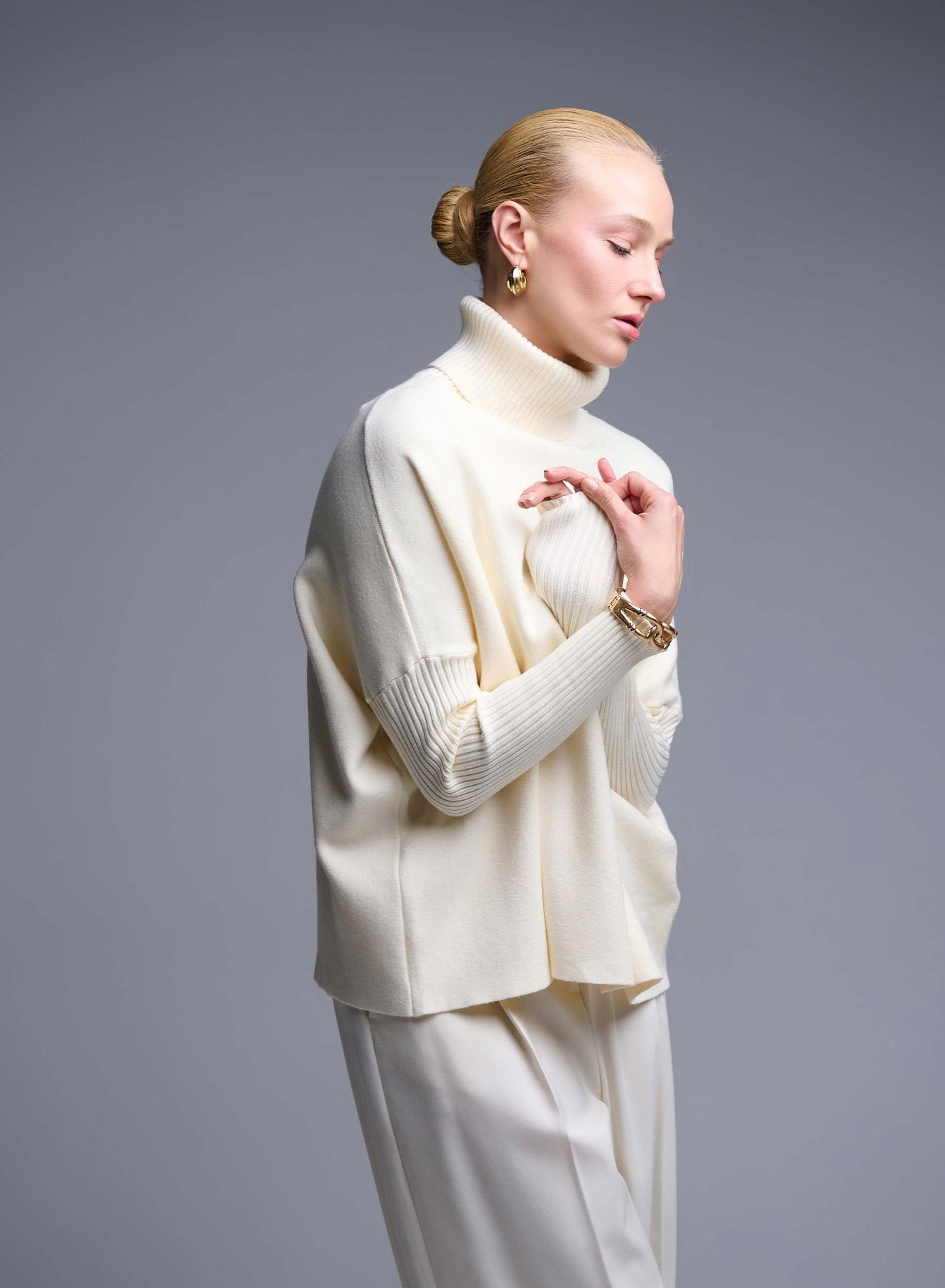 Εκρού Πουλόβερ ζιβάγκο Valentina Milano - 1