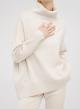 Lose-fit Knitted turtleneck blouse - 1