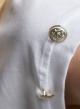 Λευκό αμάνικο T-Shirt με διακοσμητικά κουμπιά Tensione In  - 4