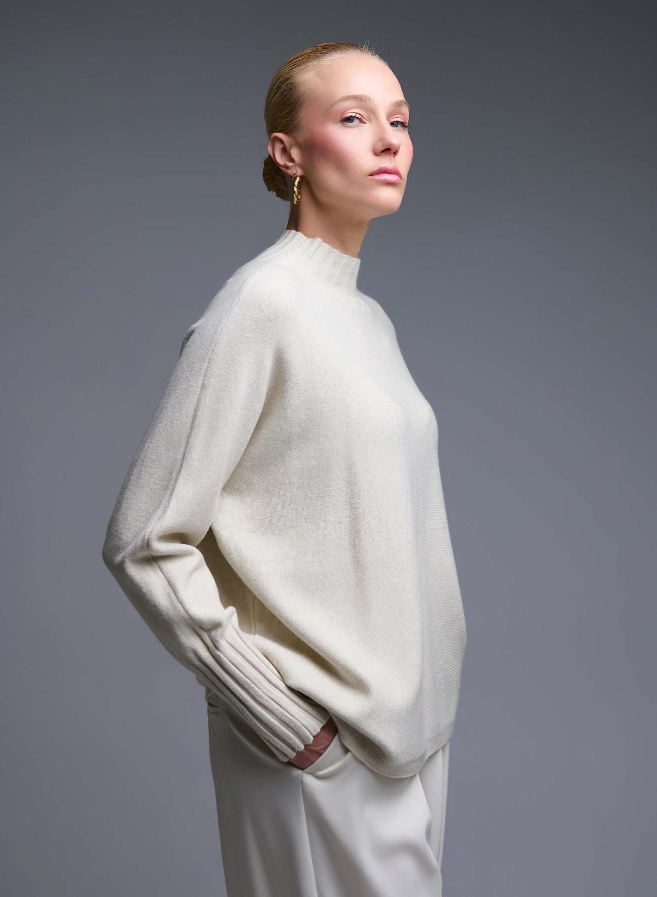 Ecru high neck loose fit Sweater Valentina Milano - 4