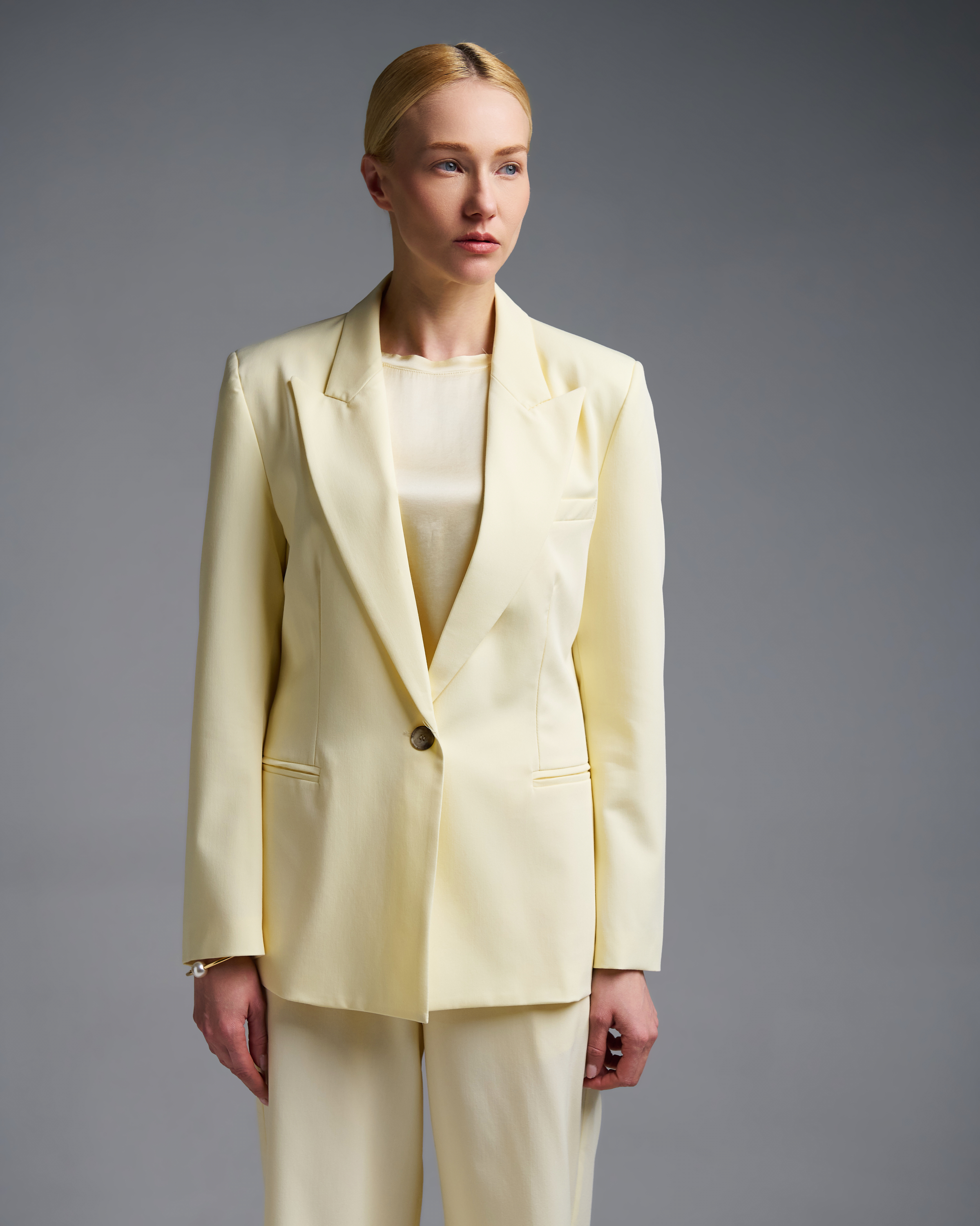 Yellow single buttoned Jacket Vicolo - 0