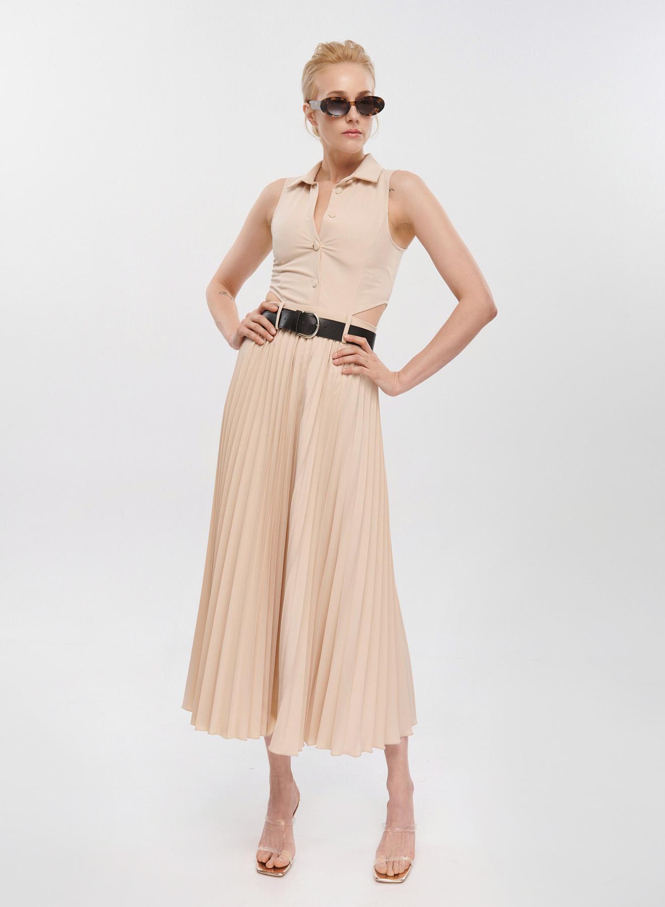 Powder long sleeveless Dress with side cuts, pleated skirt, Belt, buttons and shirt collar Vicolo - 1