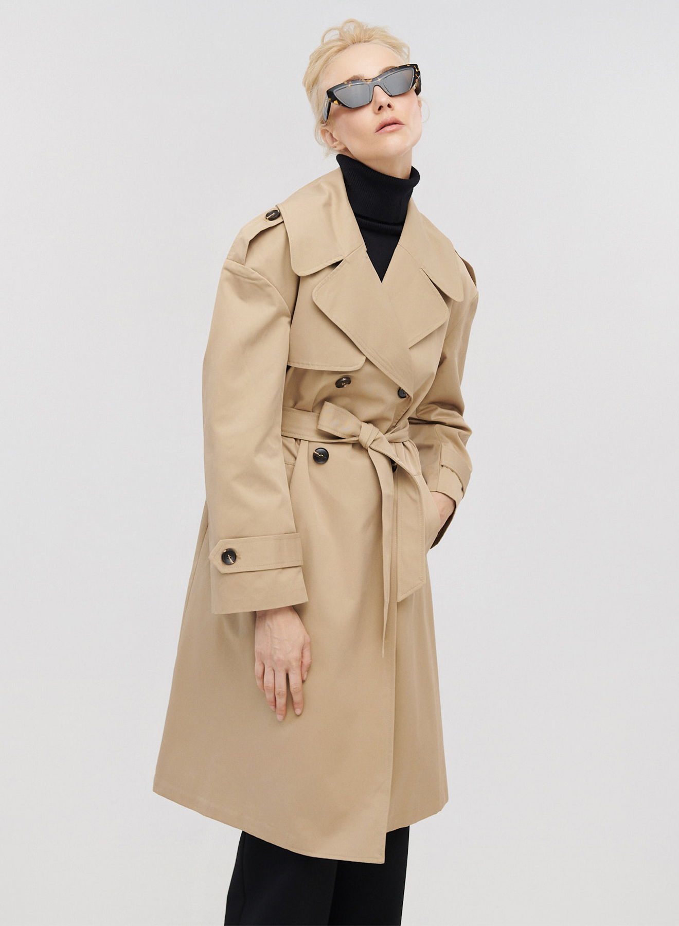 Καμπαρντίνα σταυροκούπωτη με ζώνη μέχρι το γόνατο  - 3