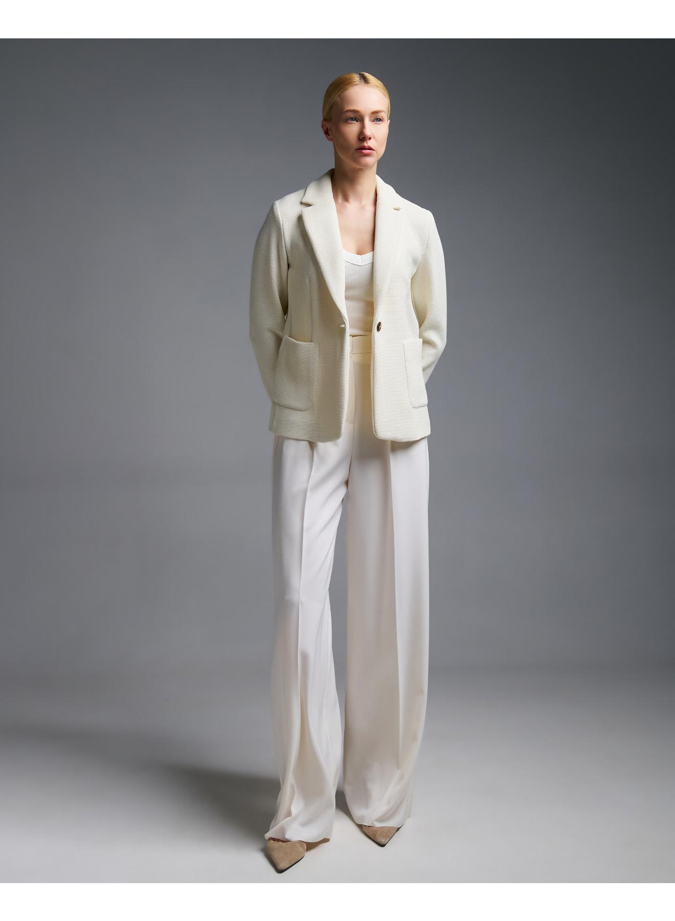 Ecru single buttoned Jacket with patch pockets Emme Marella - 3