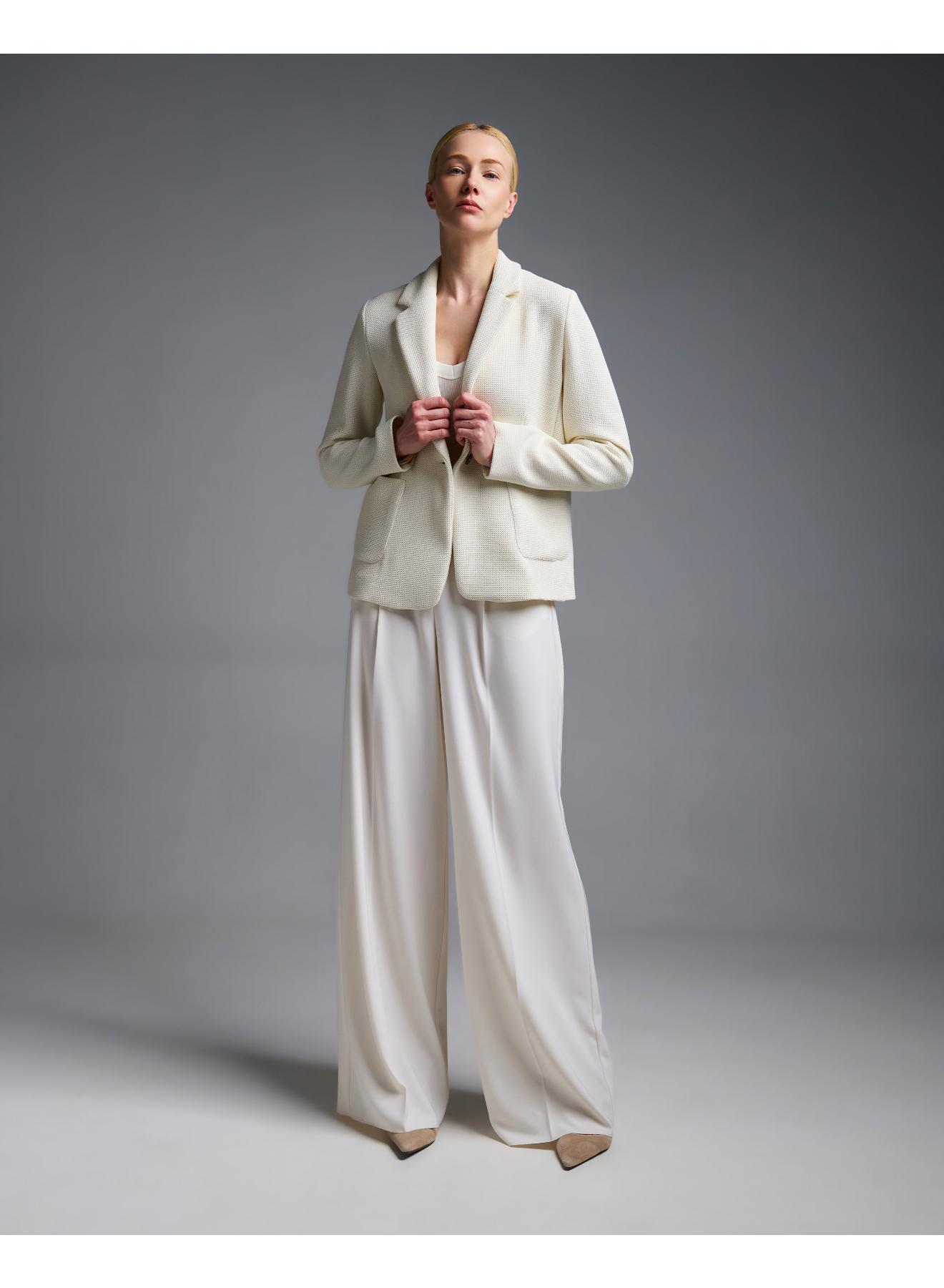 Ecru single buttoned Jacket with patch pockets Emme Marella - 4