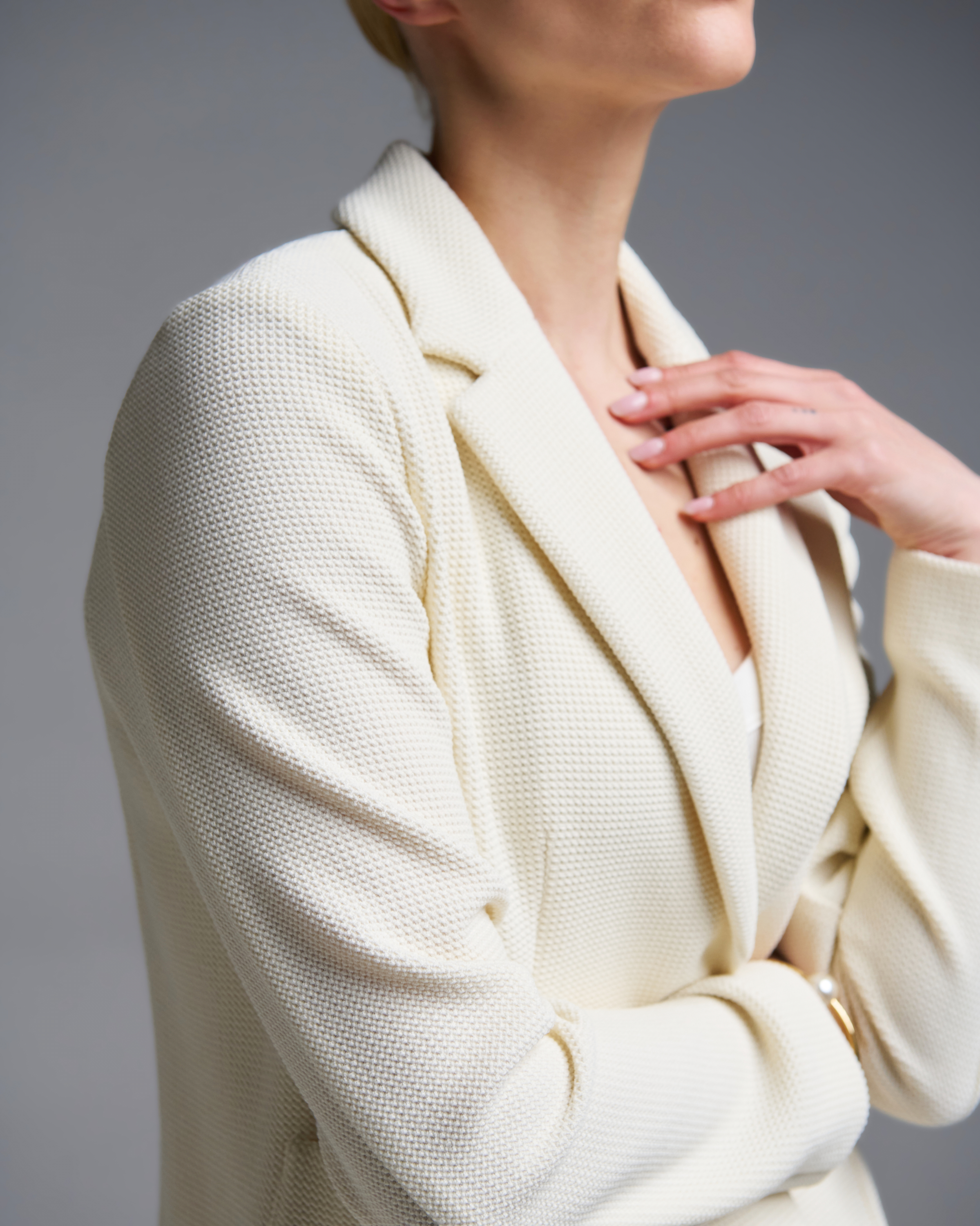 Ecru single buttoned Jacket with patch pockets Emme Marella - 4