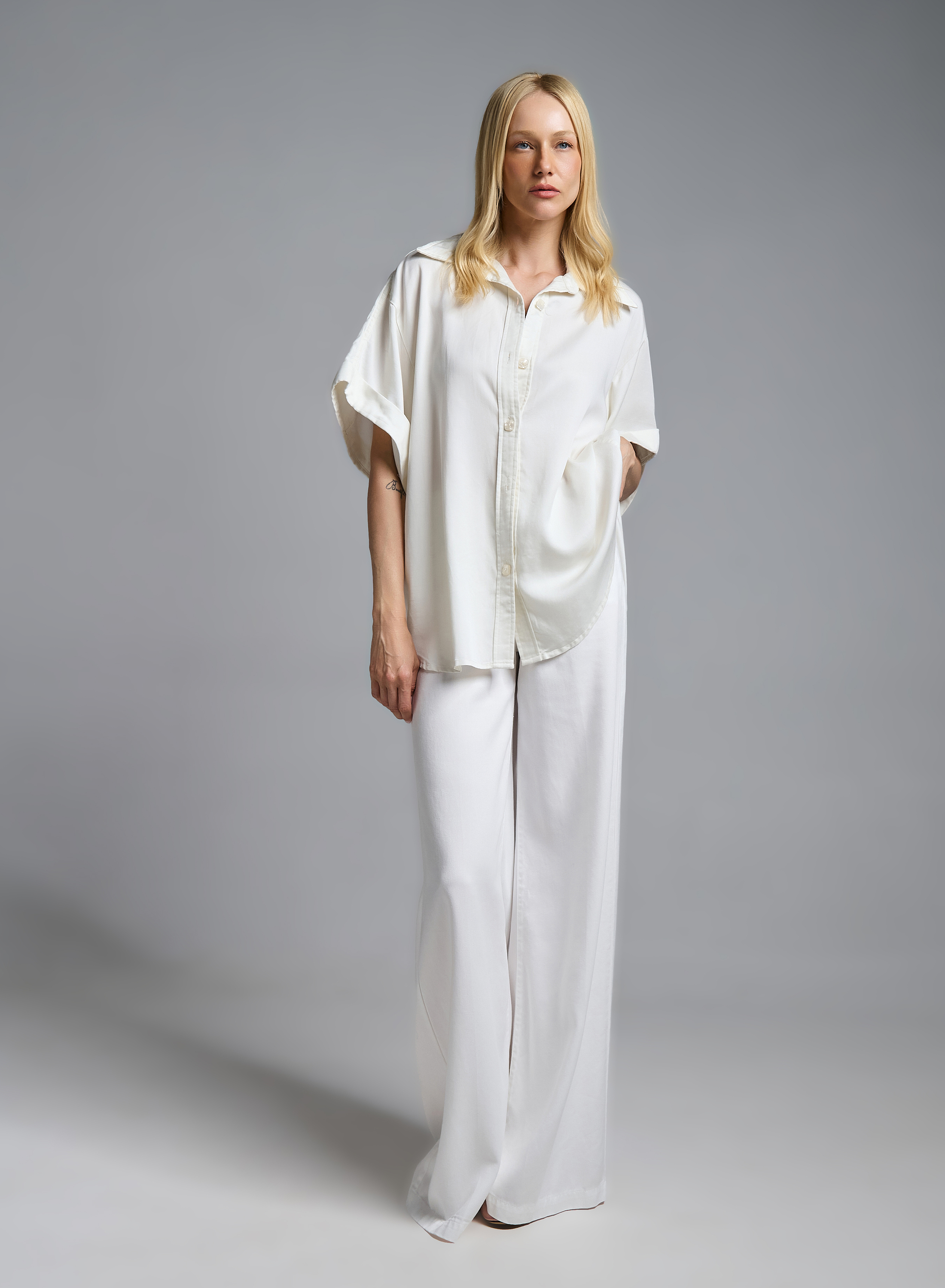 Ecru sleeveless loose fit Shirt Valentina Milano - 6