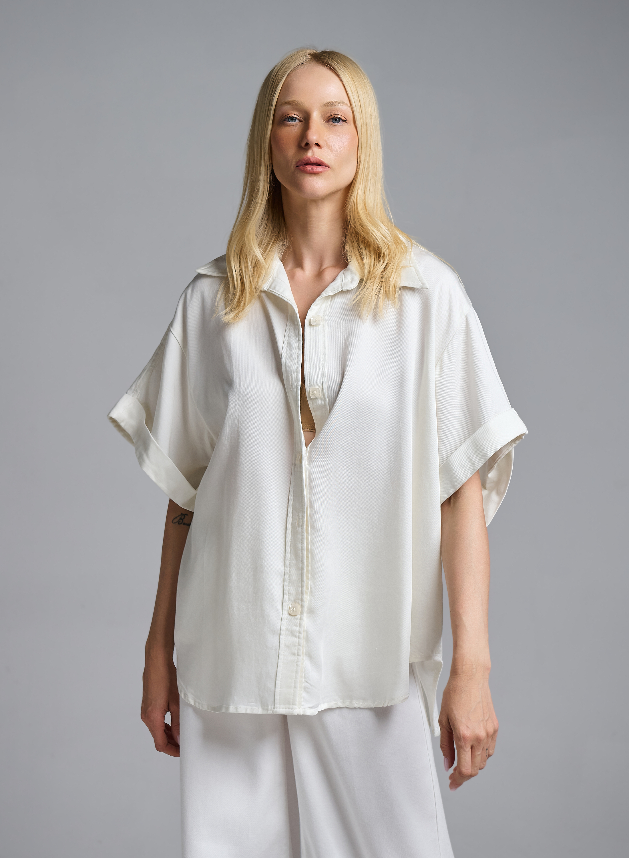 Ecru sleeveless loose fit Shirt Valentina Milano - 1