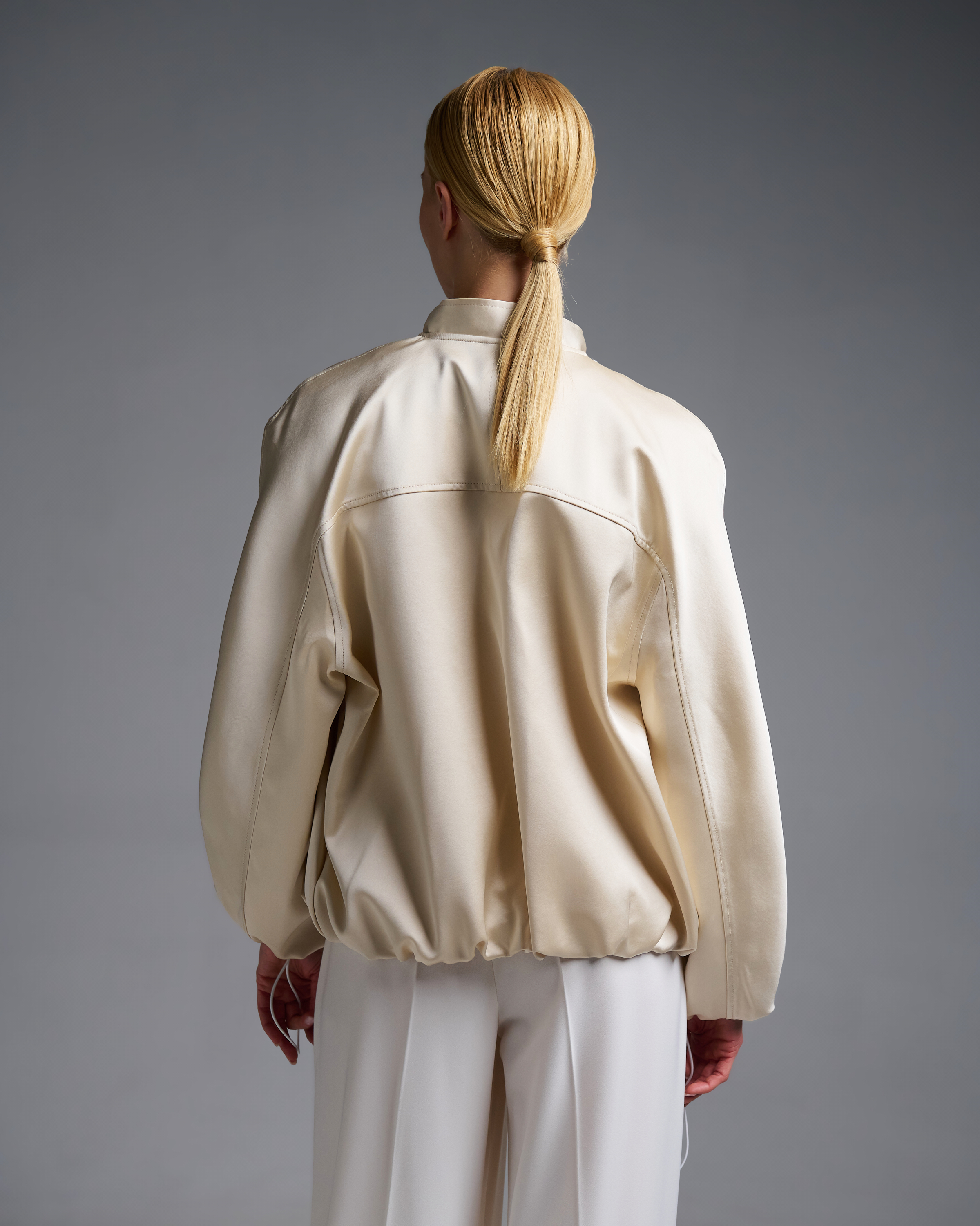 Εκρού σατέν Μπουφάν bomber Vicolo - 5