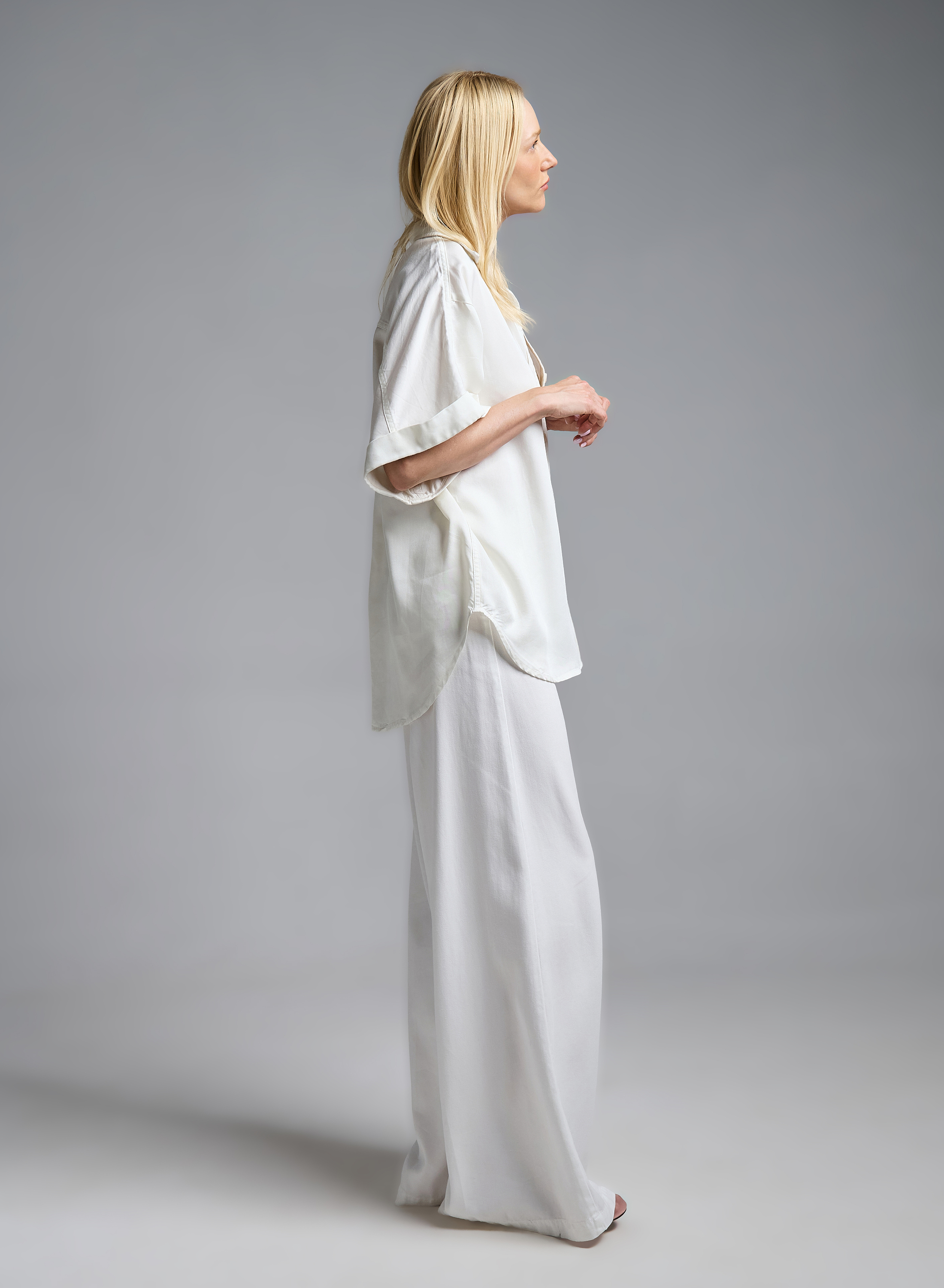 Ecru sleeveless loose fit Shirt Valentina Milano - 3