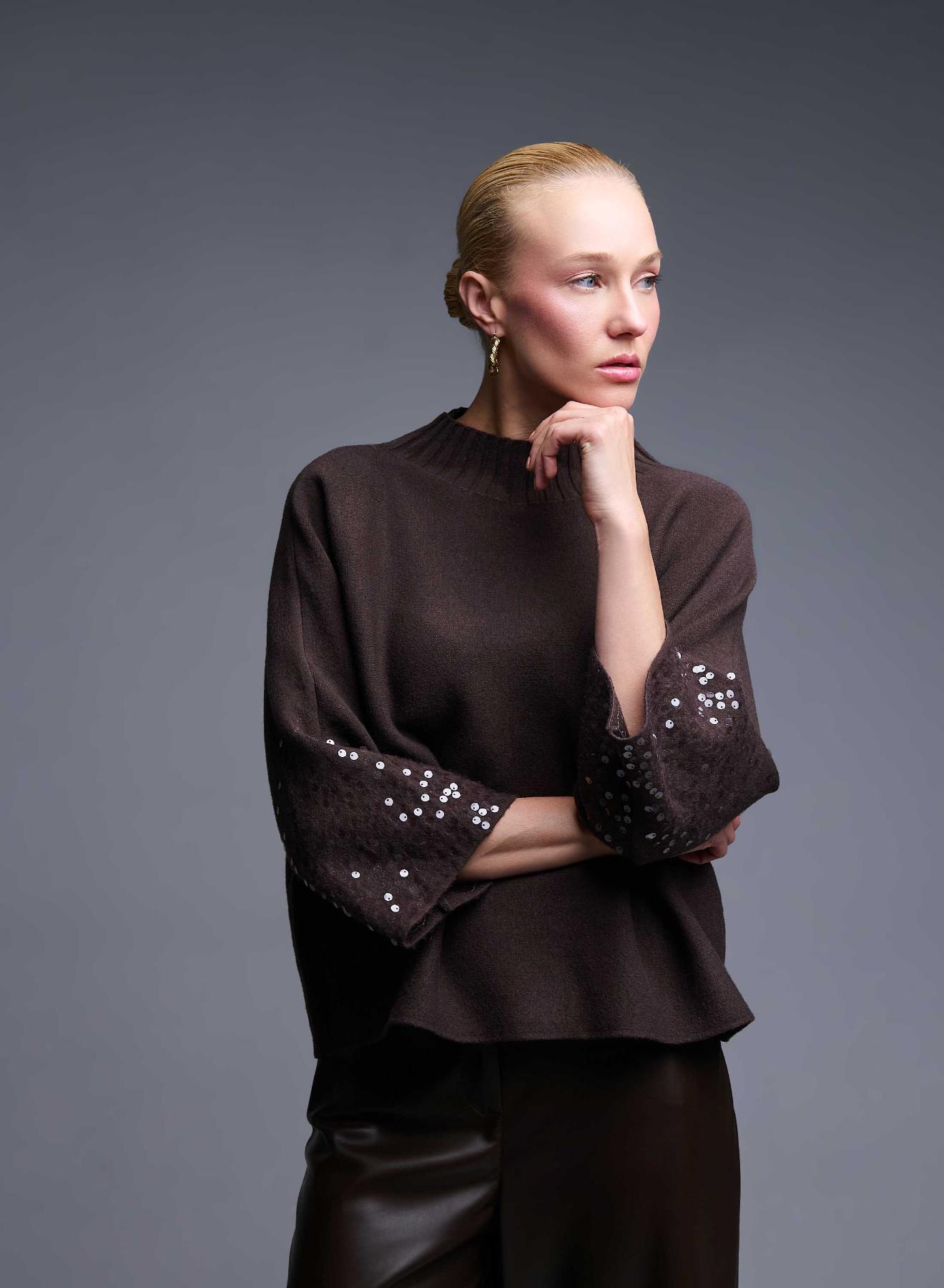 Brown Sweater with three quarters sleeves with sequins Valentina Milano - 2