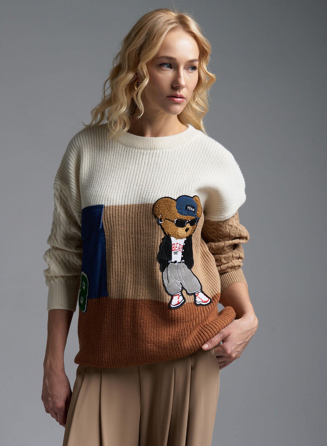 Ecru-Camel-Brown Sweater with round neckline and with decorative patches Jean Louis Francoise - 5