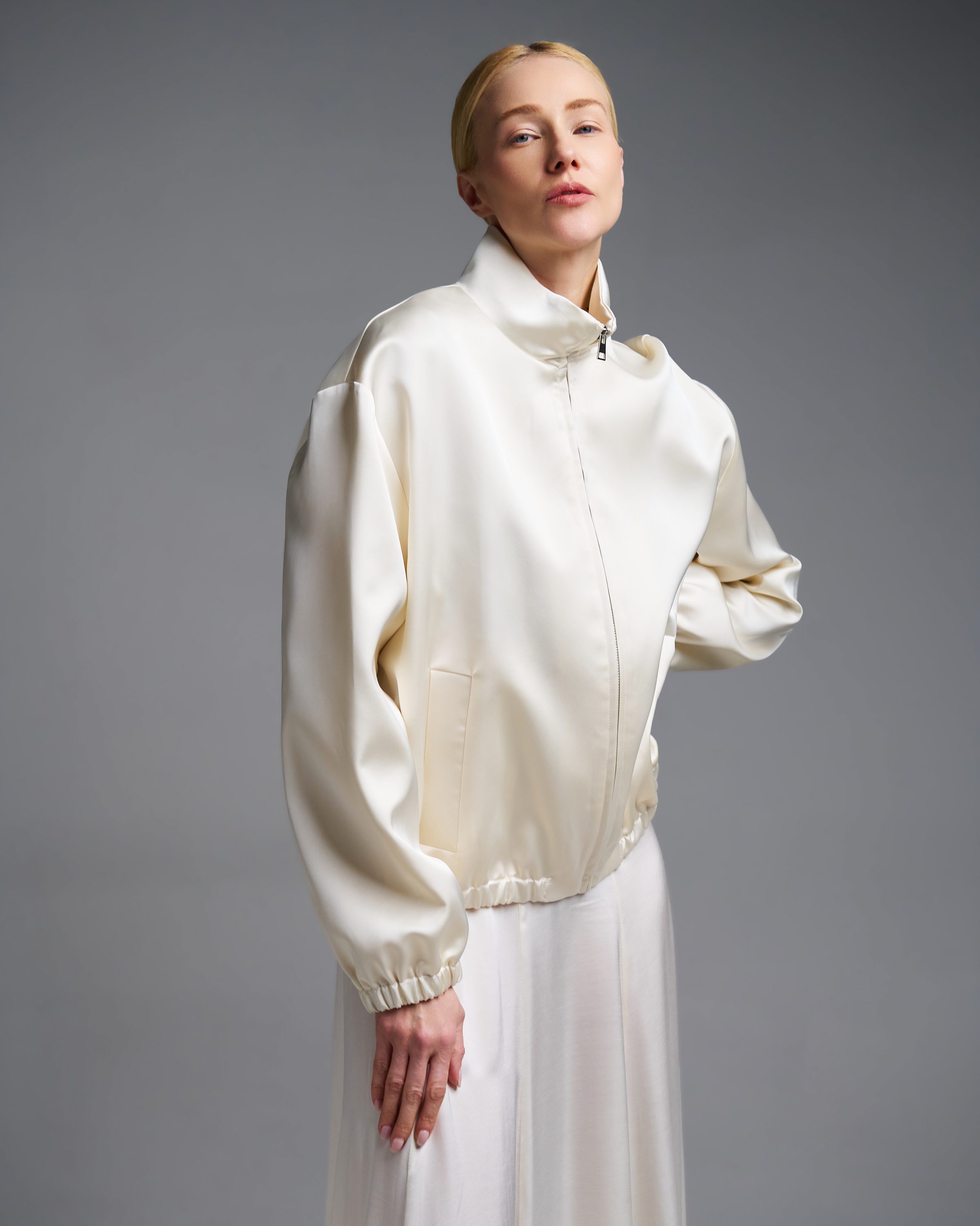 Εκρού σατέν Μπουφάν bomber Vicolo - 4