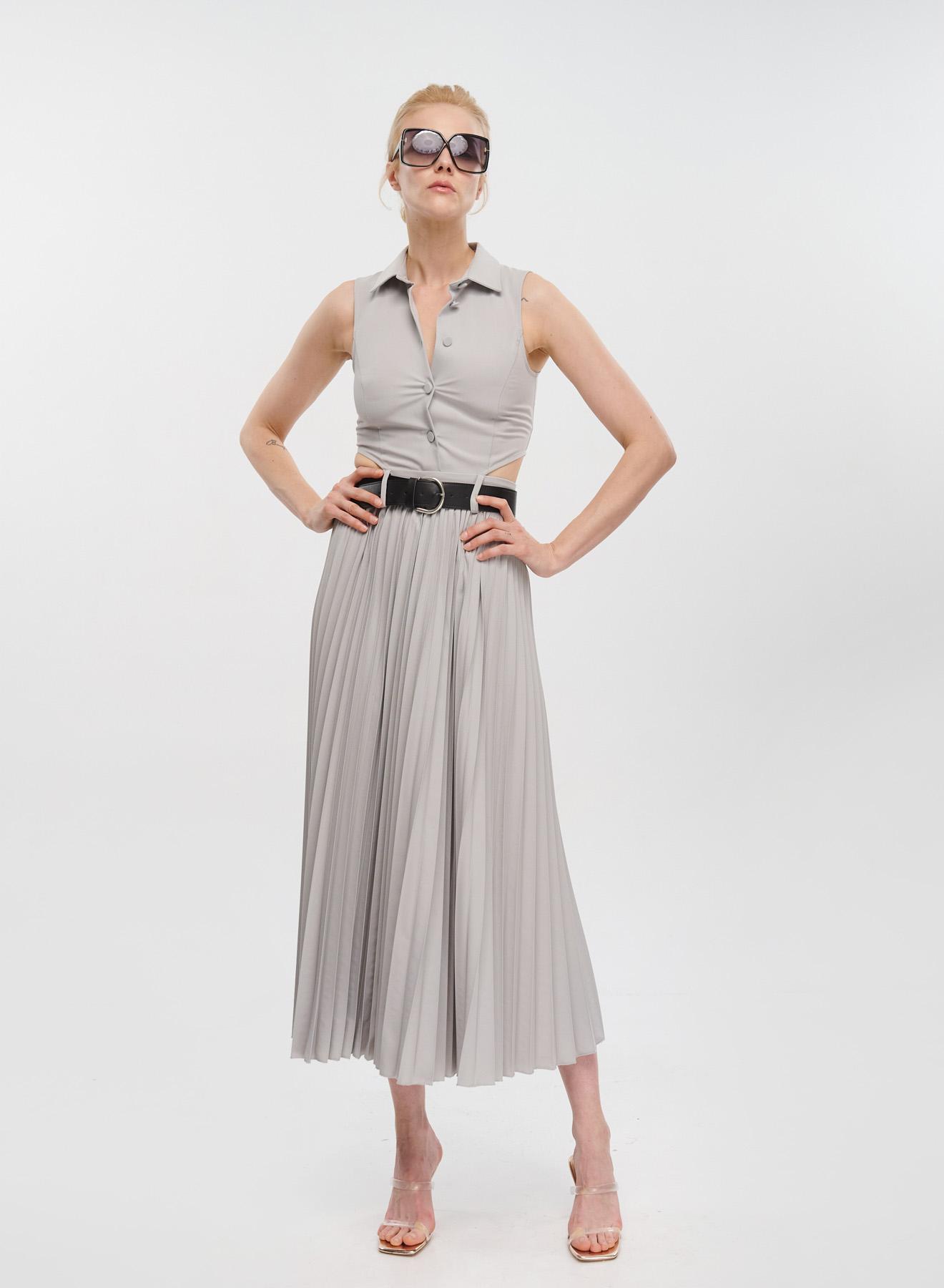 Grey long sleeveless Dress with side cuts, pleated skirt, Belt, buttons and shirt collar Vicolo - 1