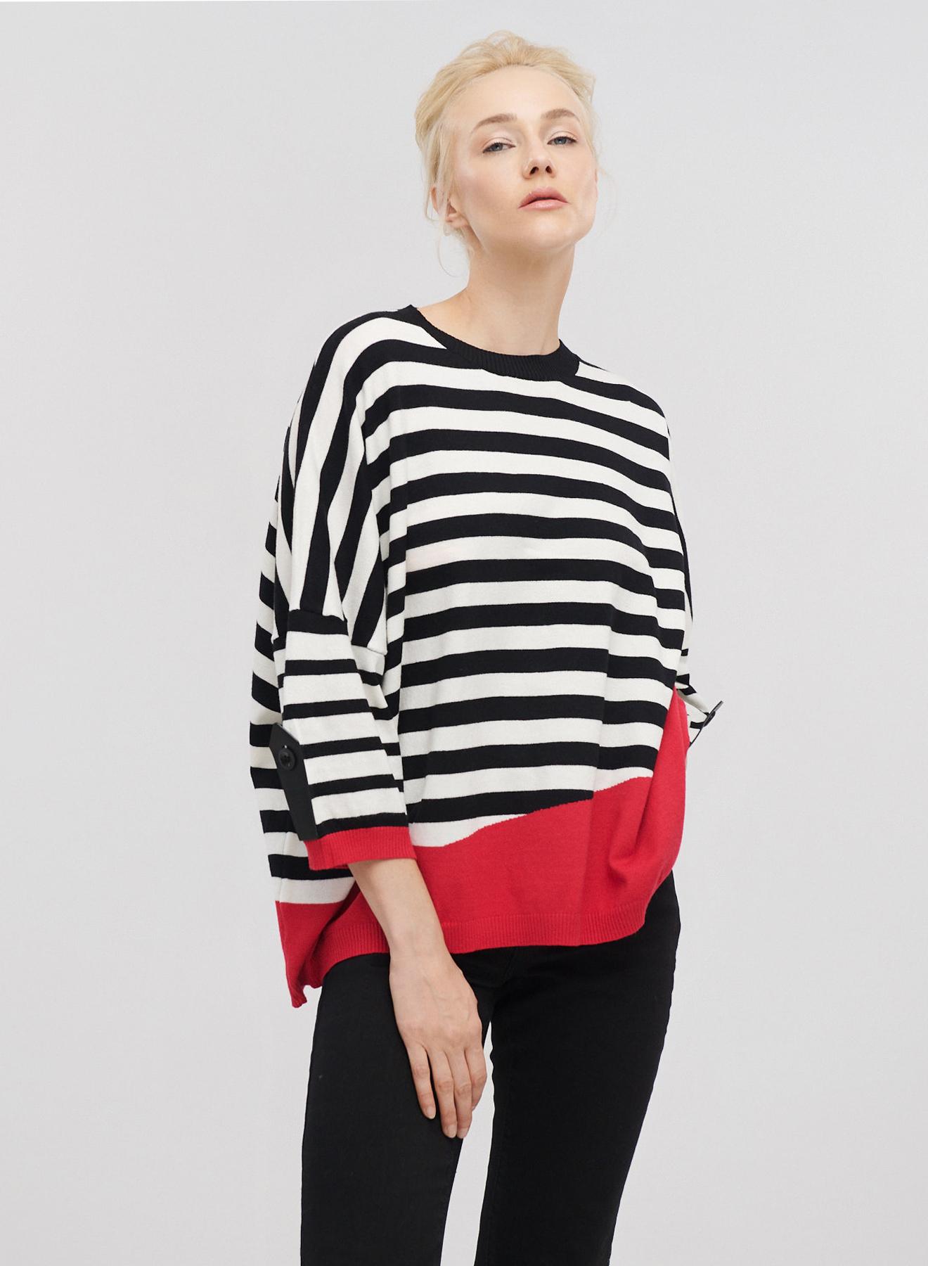 Knitted blouse with stripes and trocar sleeves - 4