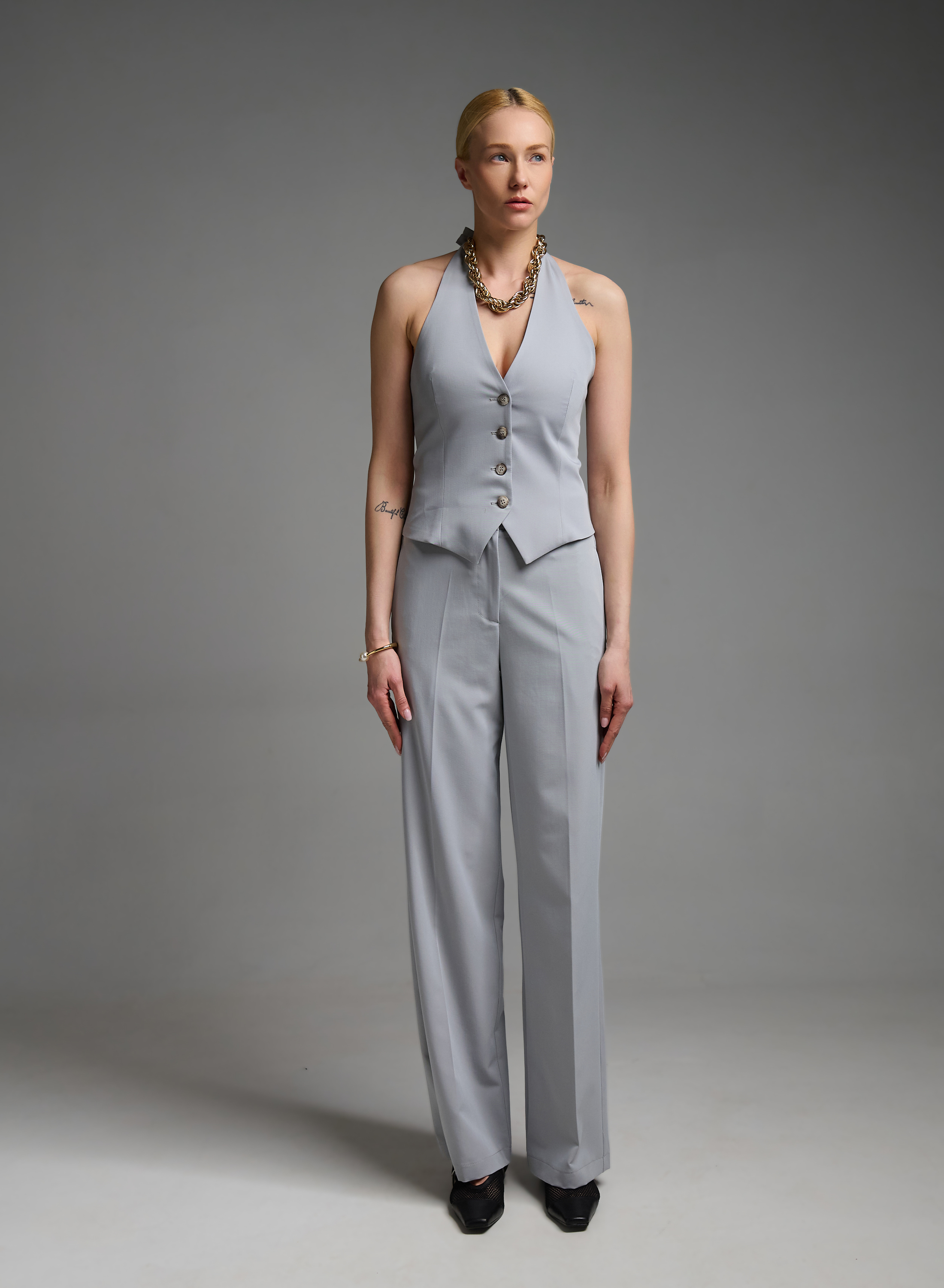 Γκρι Γιλέκο με ανοιχτή πλάτη Vicolo - 2