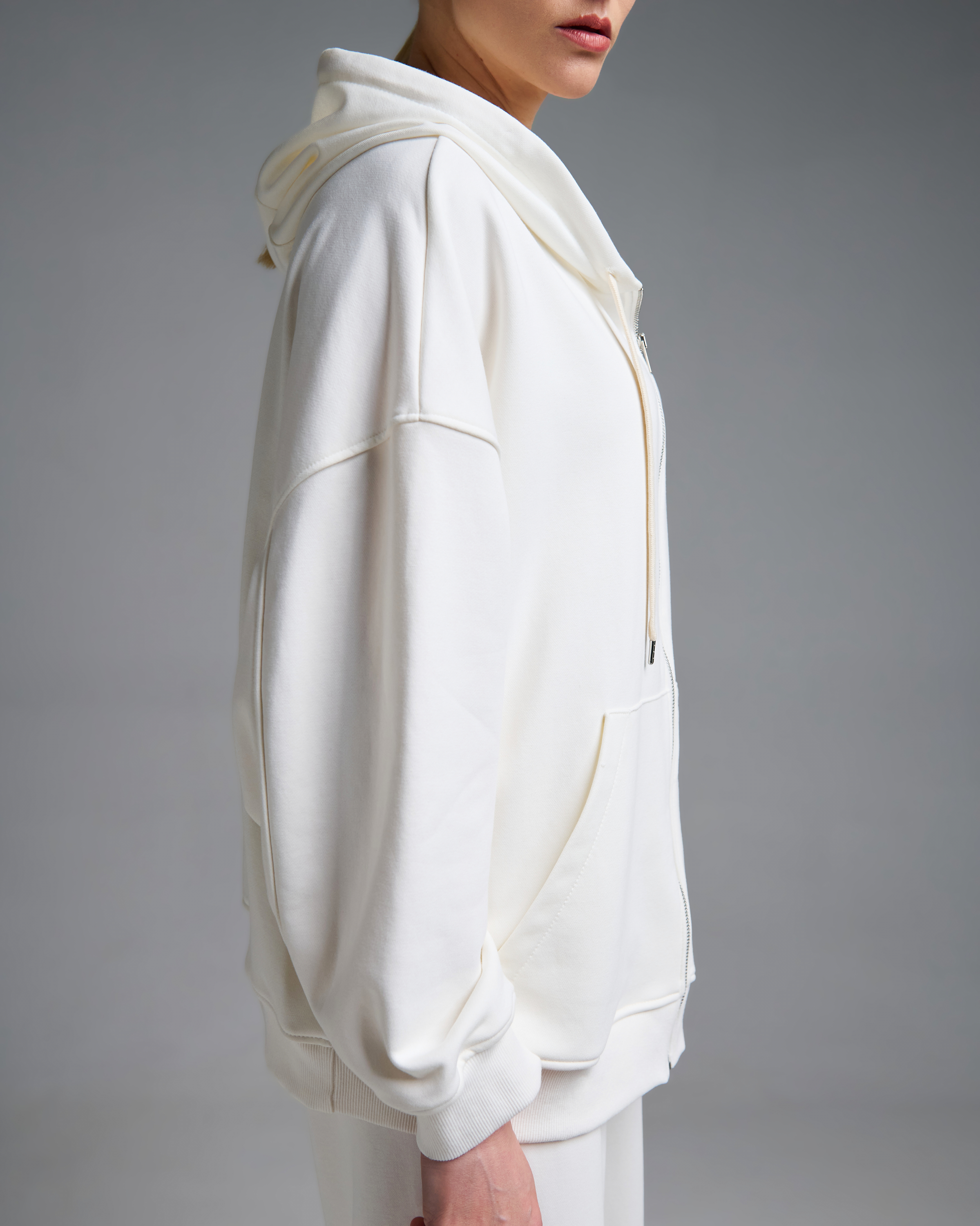 Λευκή Φούτερ Ζακέτα με φερμουάρ και με κουκούλα Vicolo - 1
