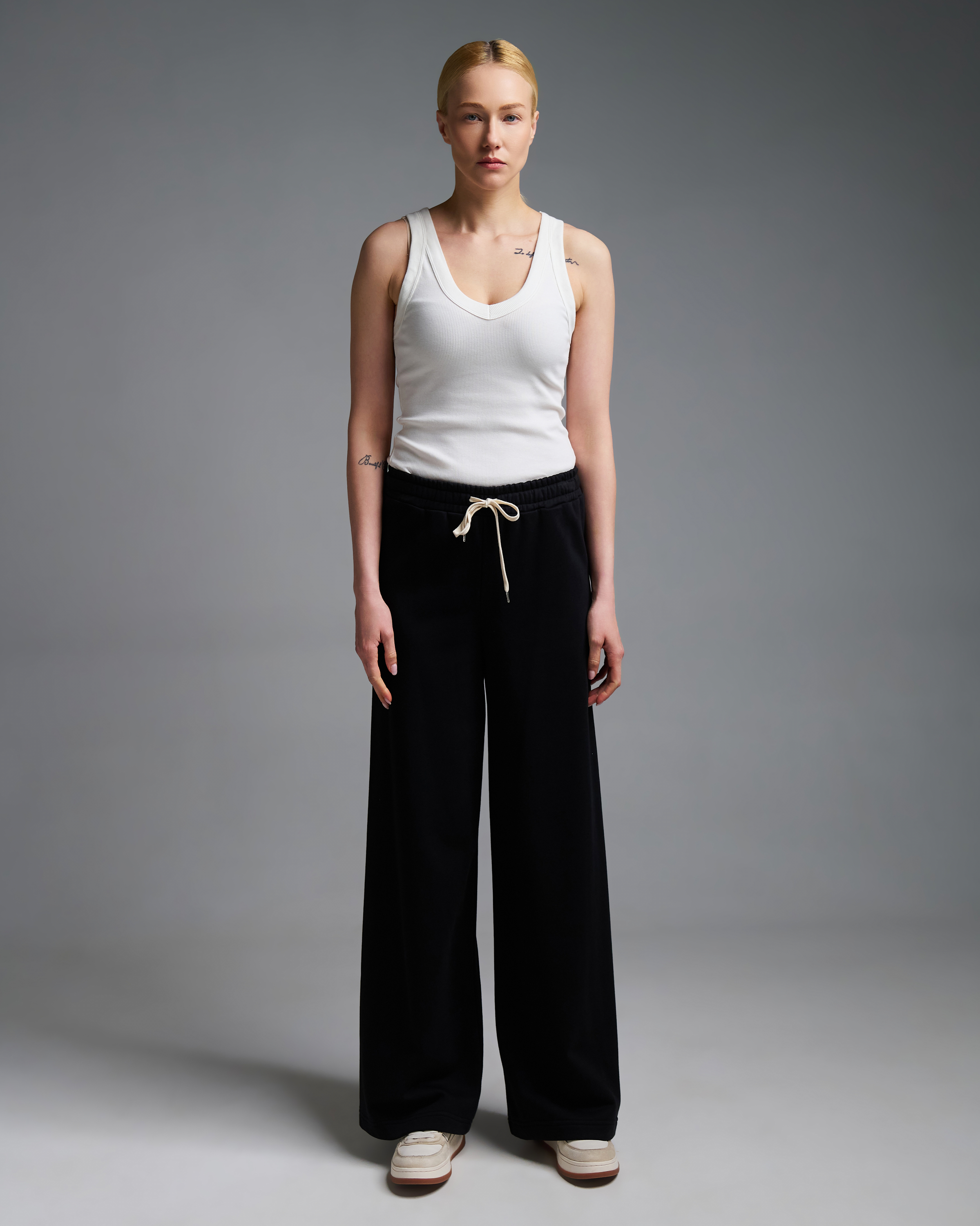 Black straight fit Sweatpants Vicolo - 0