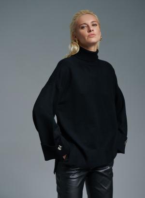 Black turtleneck Sweater with long sleeves with turn ups Lara - 36062