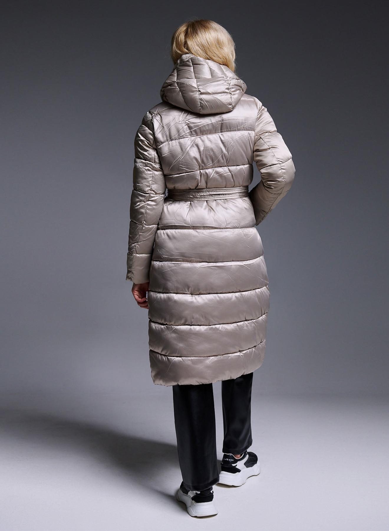 Double-breasted Puffer Jacket with hood and belt - 3