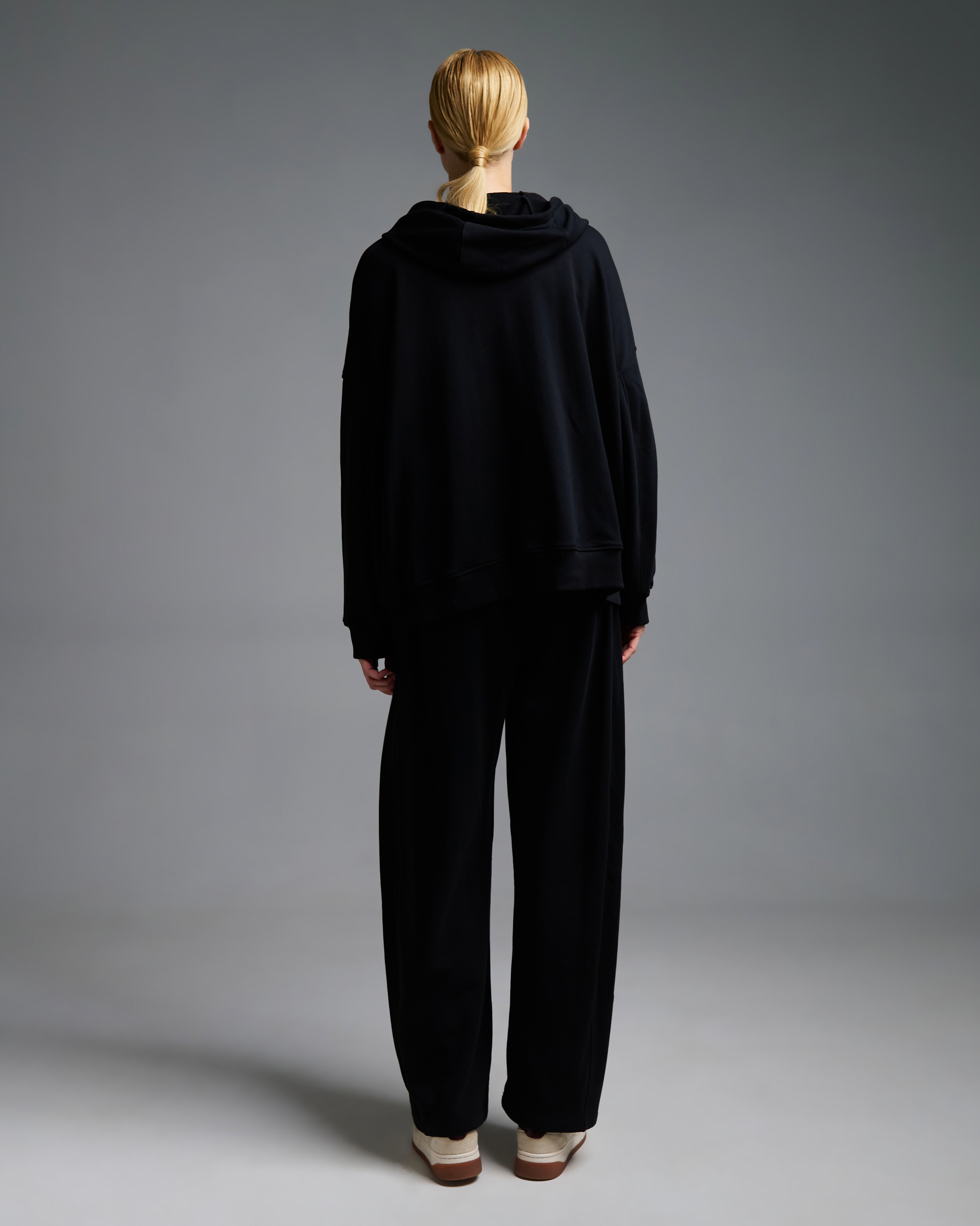 Μαύρο barrel Παντελόνι Φούτερ Vicolo - 3