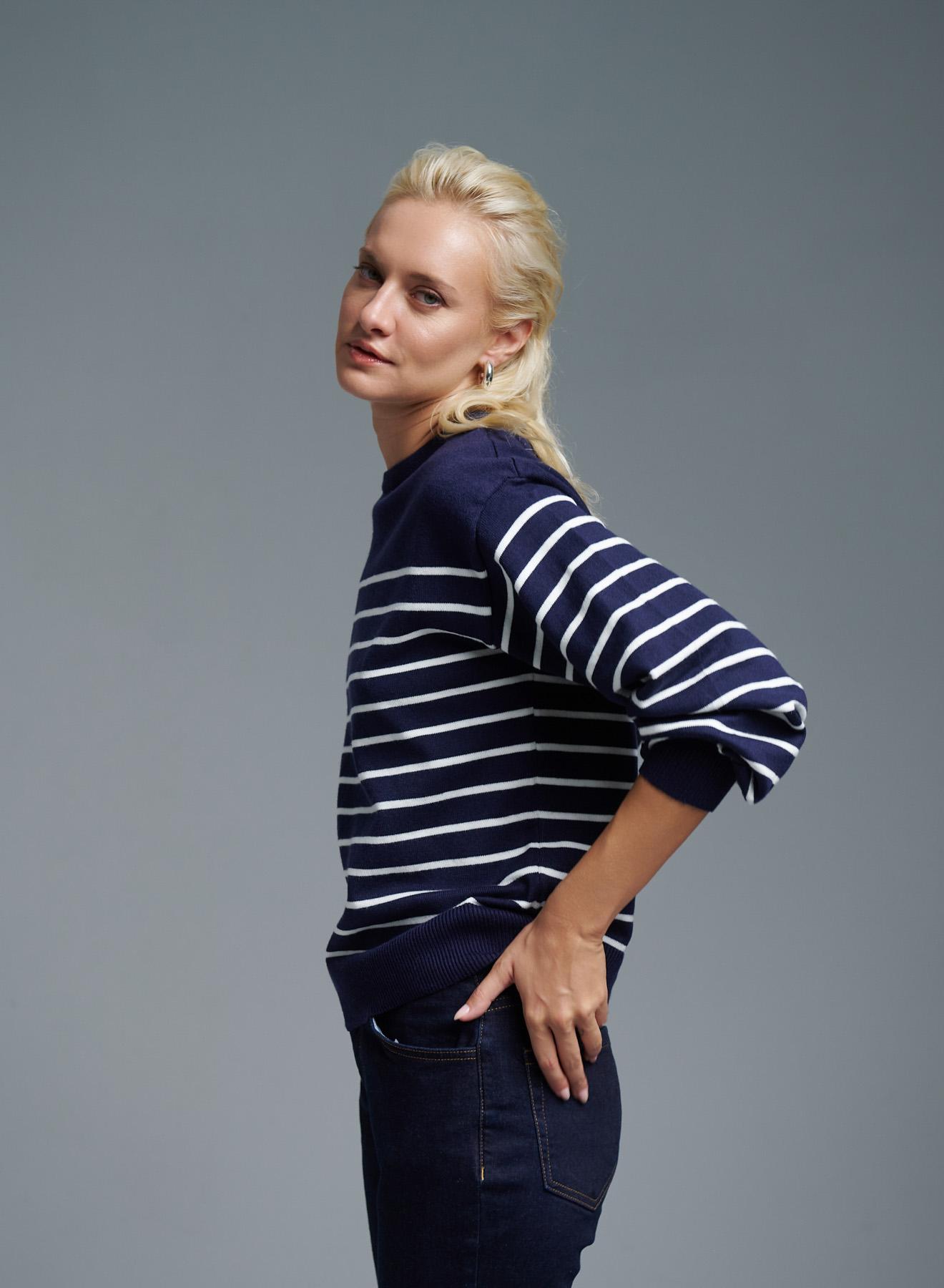 Blue-White Sweater with stripes Finery - 5