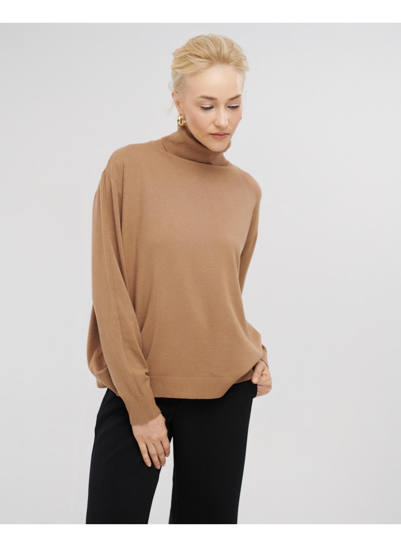Lose-fit Knitted turtleneck blouse - 1