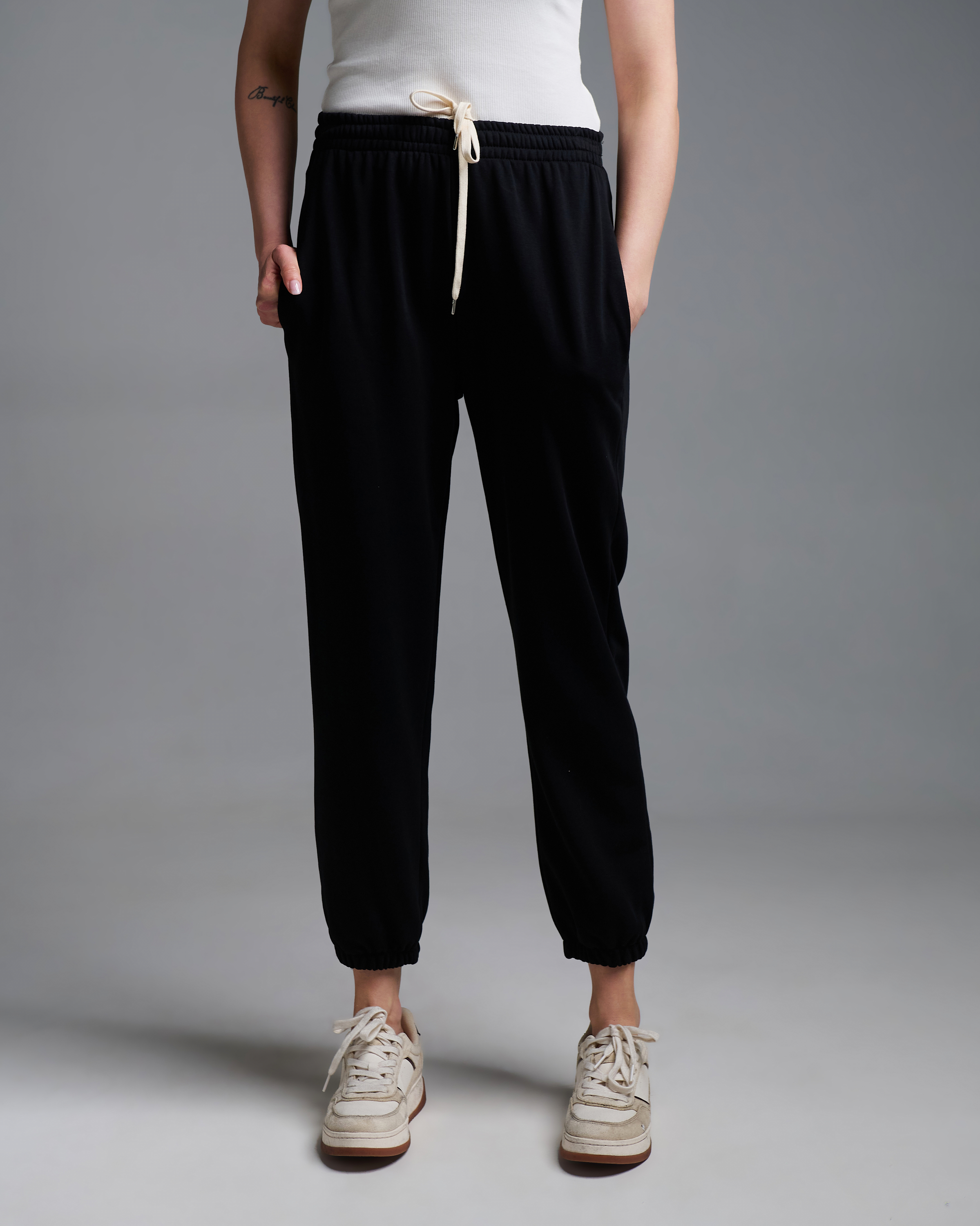 Black Sweatpants with elasticated hem Vicolo - 1