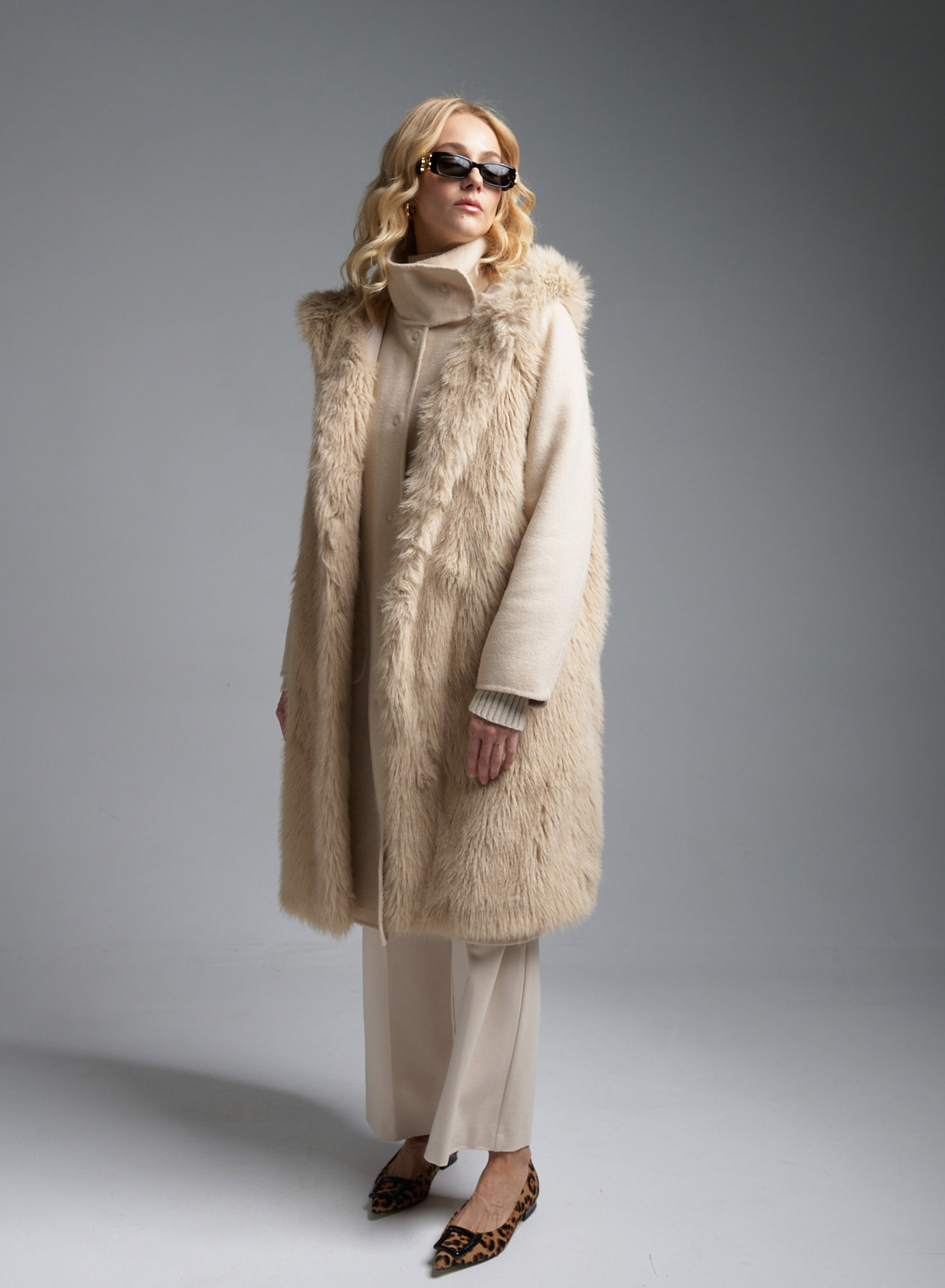 Ecru Coat with detachable eco fur Vest Vicolo - 0