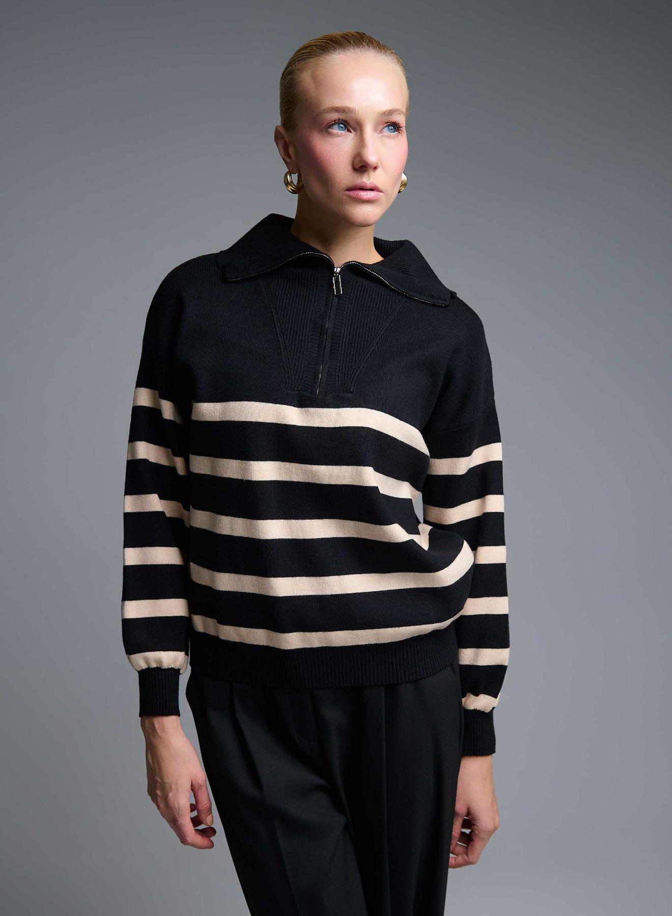 Μαύρο-Κάμελ Πουλόβερ με ρίγες και με γιακά με φερμουάρ Valentina Milano - 1