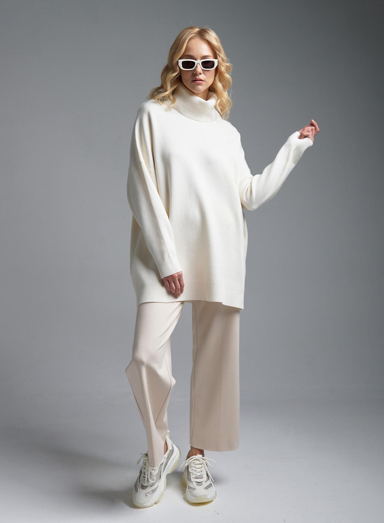 Vanilla turtleneck oversized Sweater Lara - 2