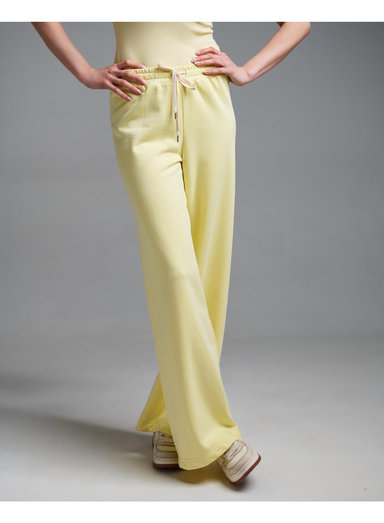 Yellow straight fit Sweatpants Vicolo - 2