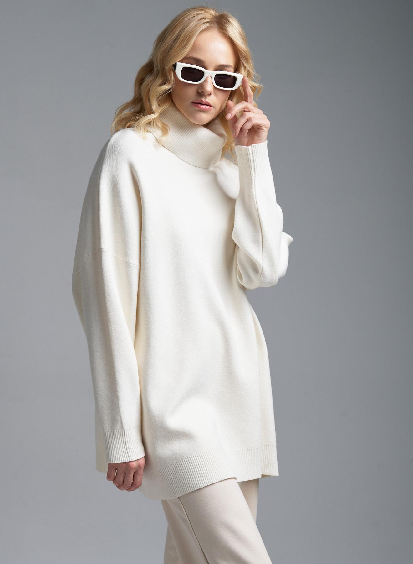 Vanilla turtleneck oversized Sweater Lara - 1