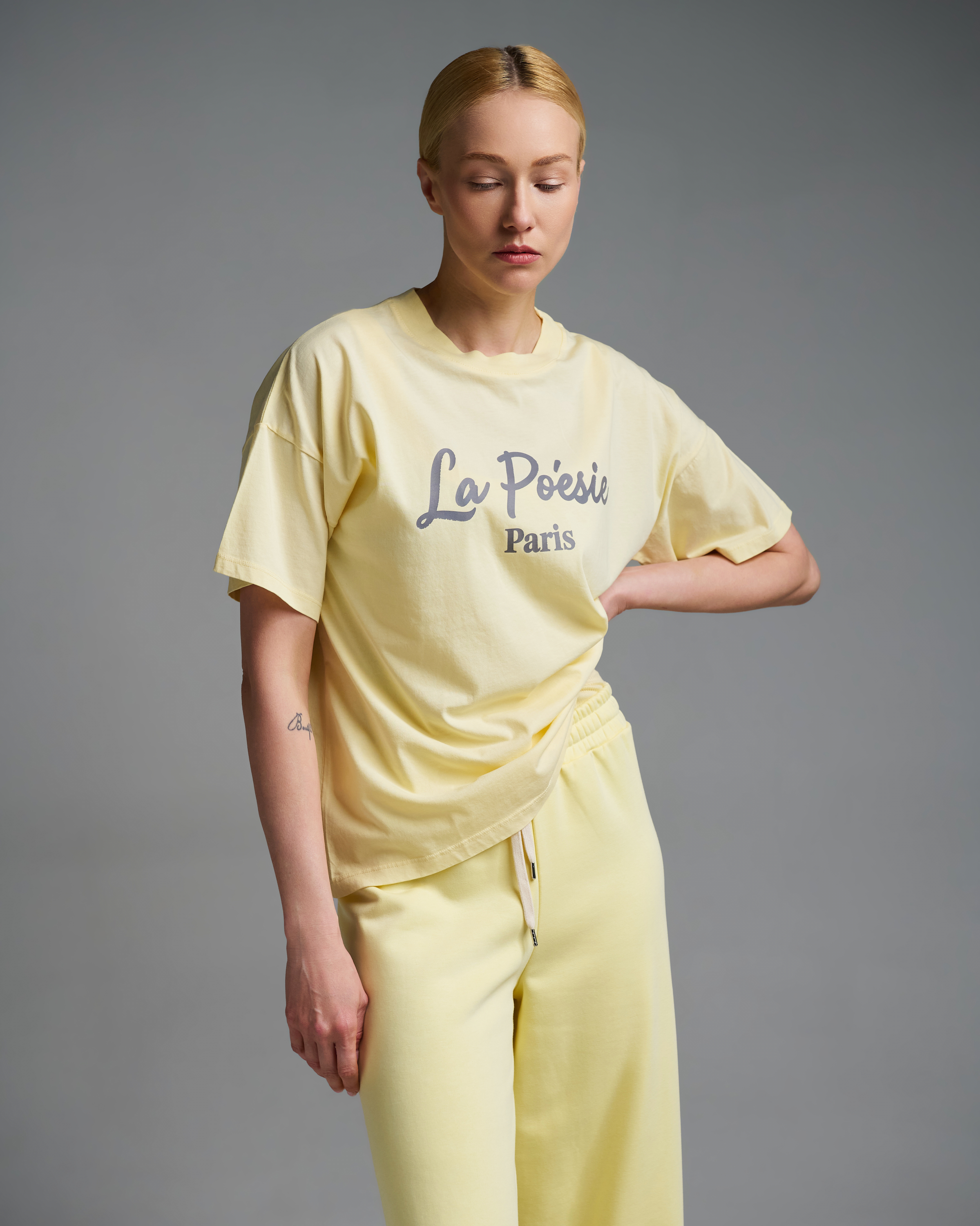 Κίτρινο βαμβακερό T-Shirt με τύπωμα Vicolo - 0