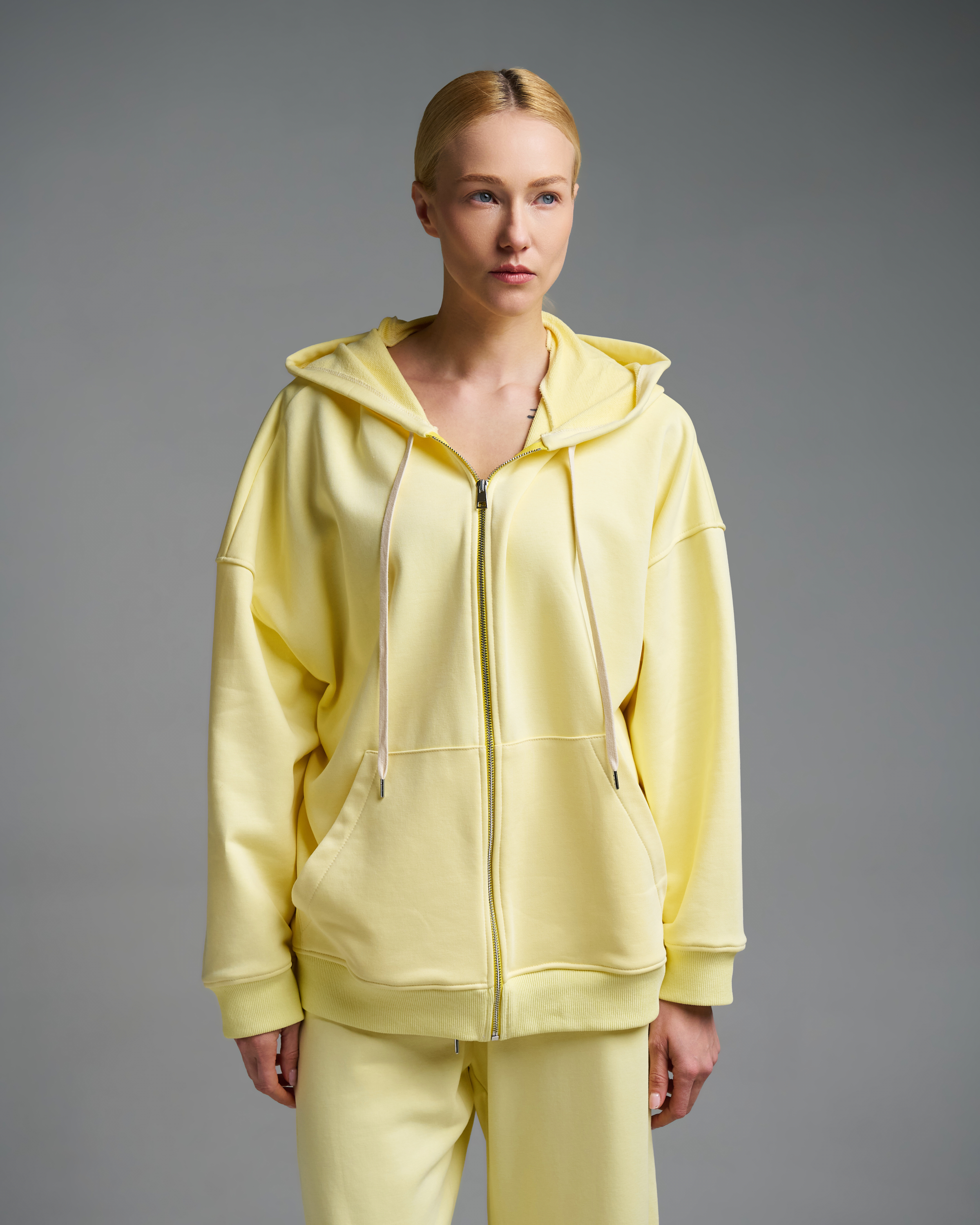 Yellow hooded Cardigan Sweatshirt with zipper Vicolo - 0