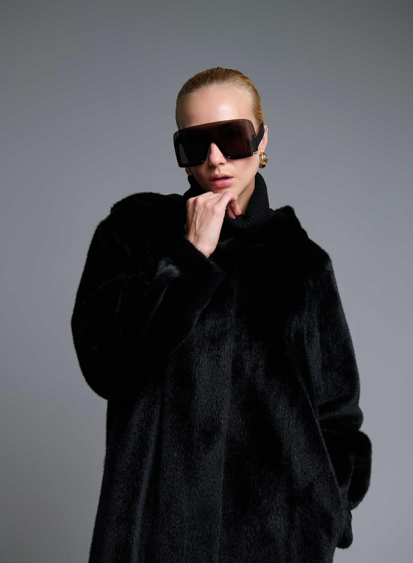 Black reversible Coat, Mouton-eco Fur, with hood Emme Marella - 3