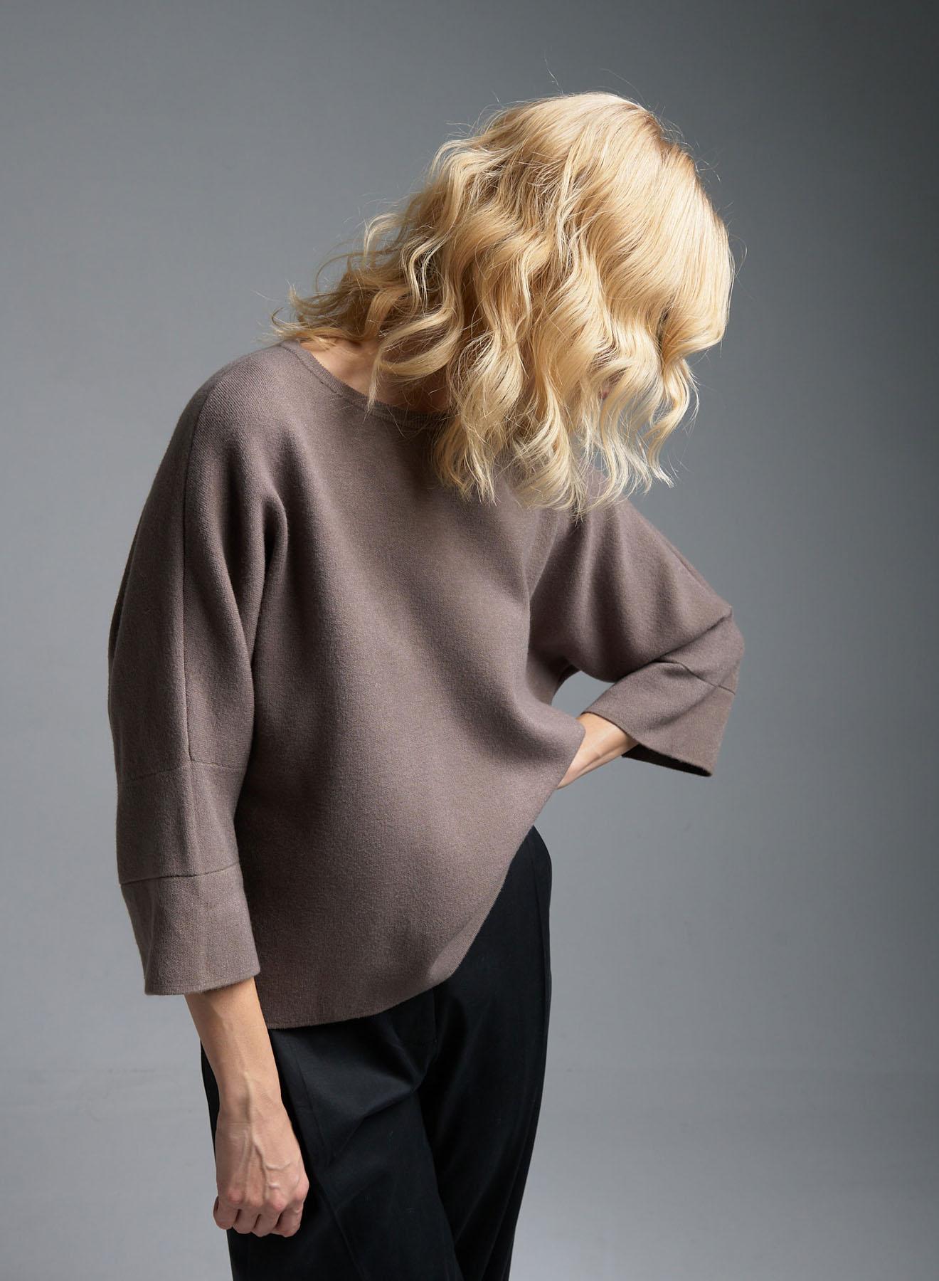 Taupe lose fit Sweater with three-quarters sleeves and round neckline Luxe - 2