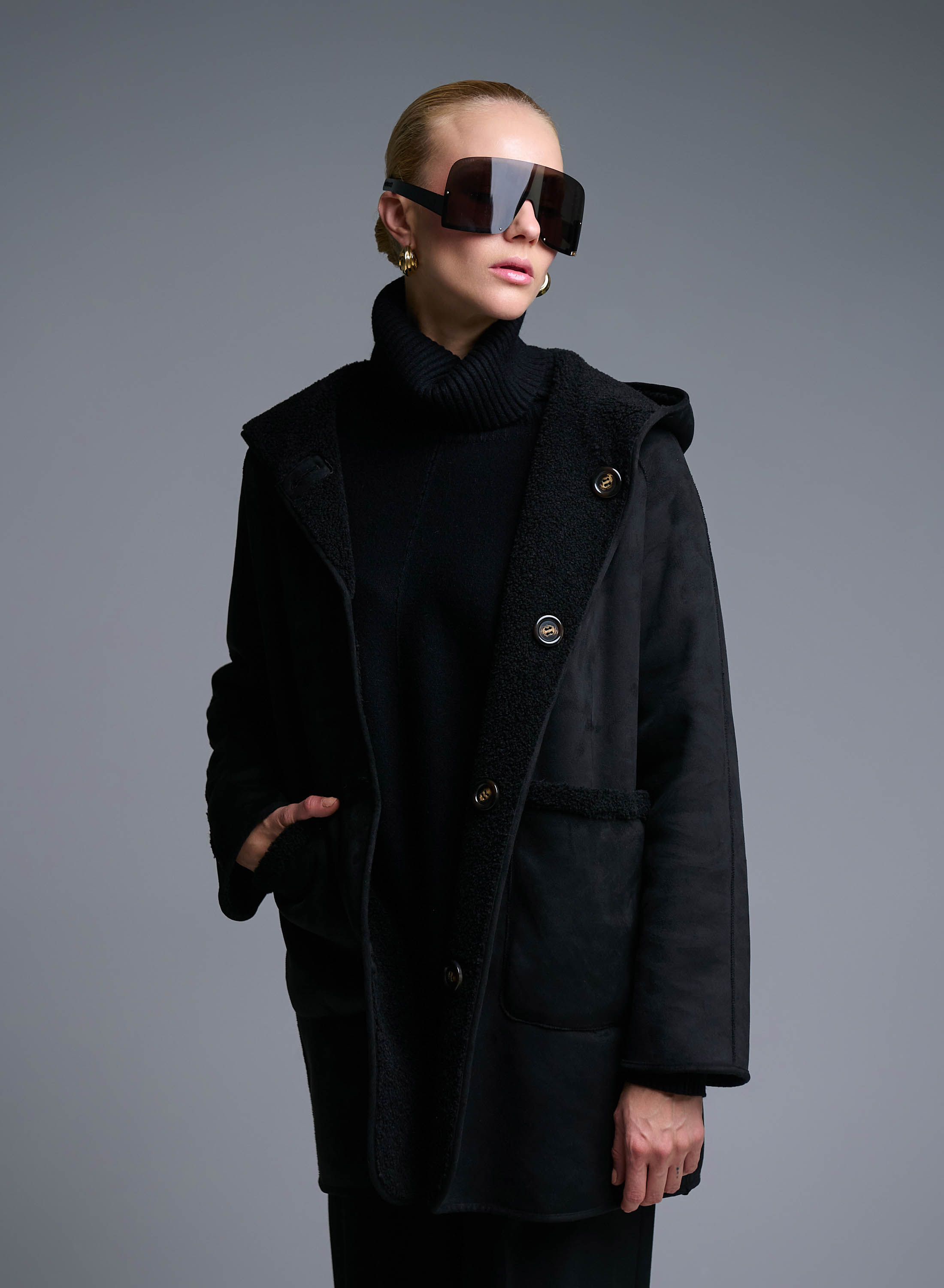 Black reversible Overcoat Mouton-Eco Fur with hood Emme Marella - 2