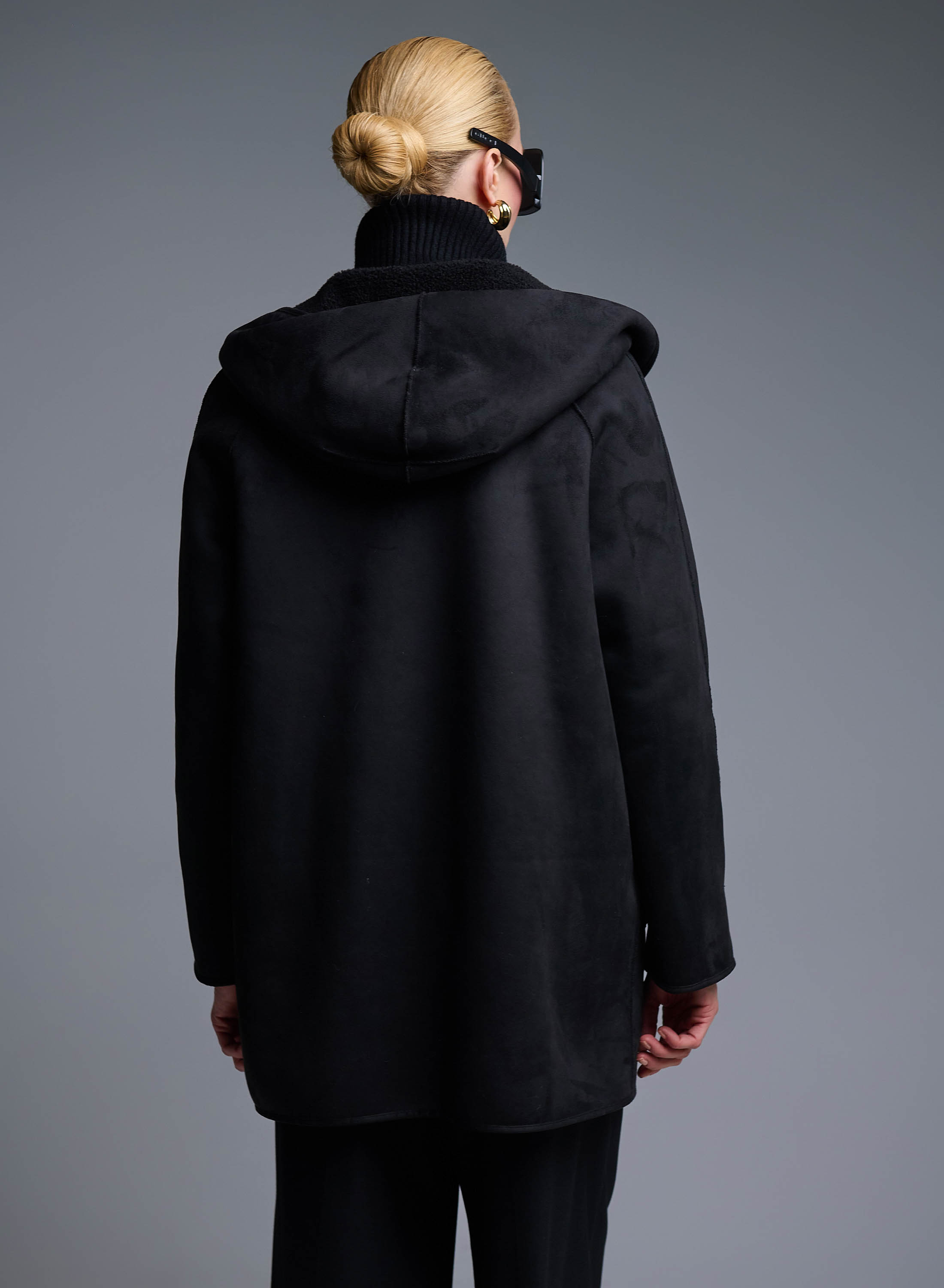 Black reversible Overcoat Mouton-Eco Fur with hood Emme Marella - 5