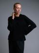 Black Sweater with round neckline and with side slits See - 4