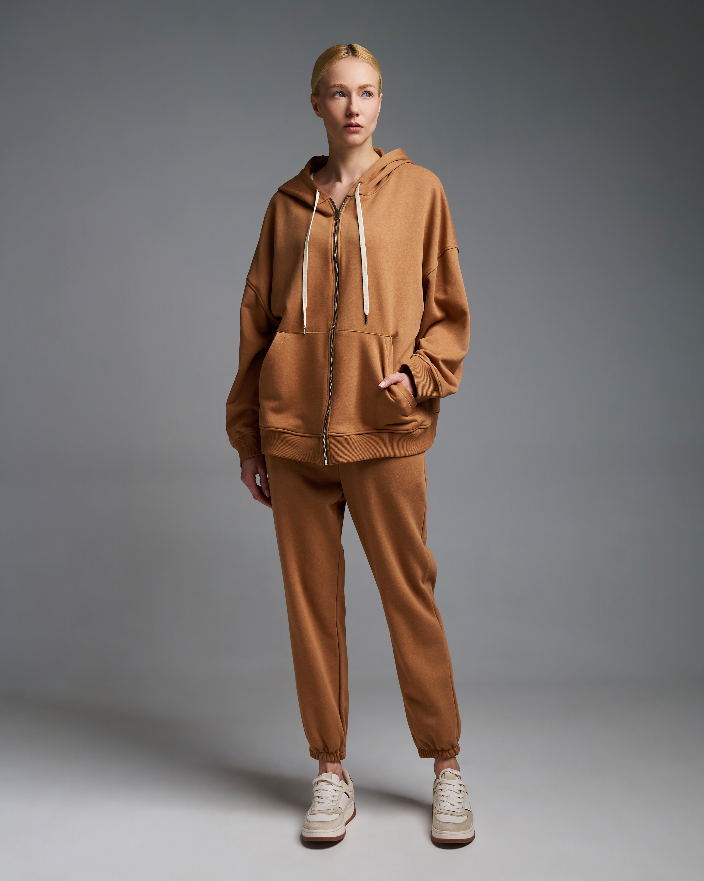 Ταμπά Παντελόνι Φούτερ με λάστιχο στο τελείωμα Vicolo - 3