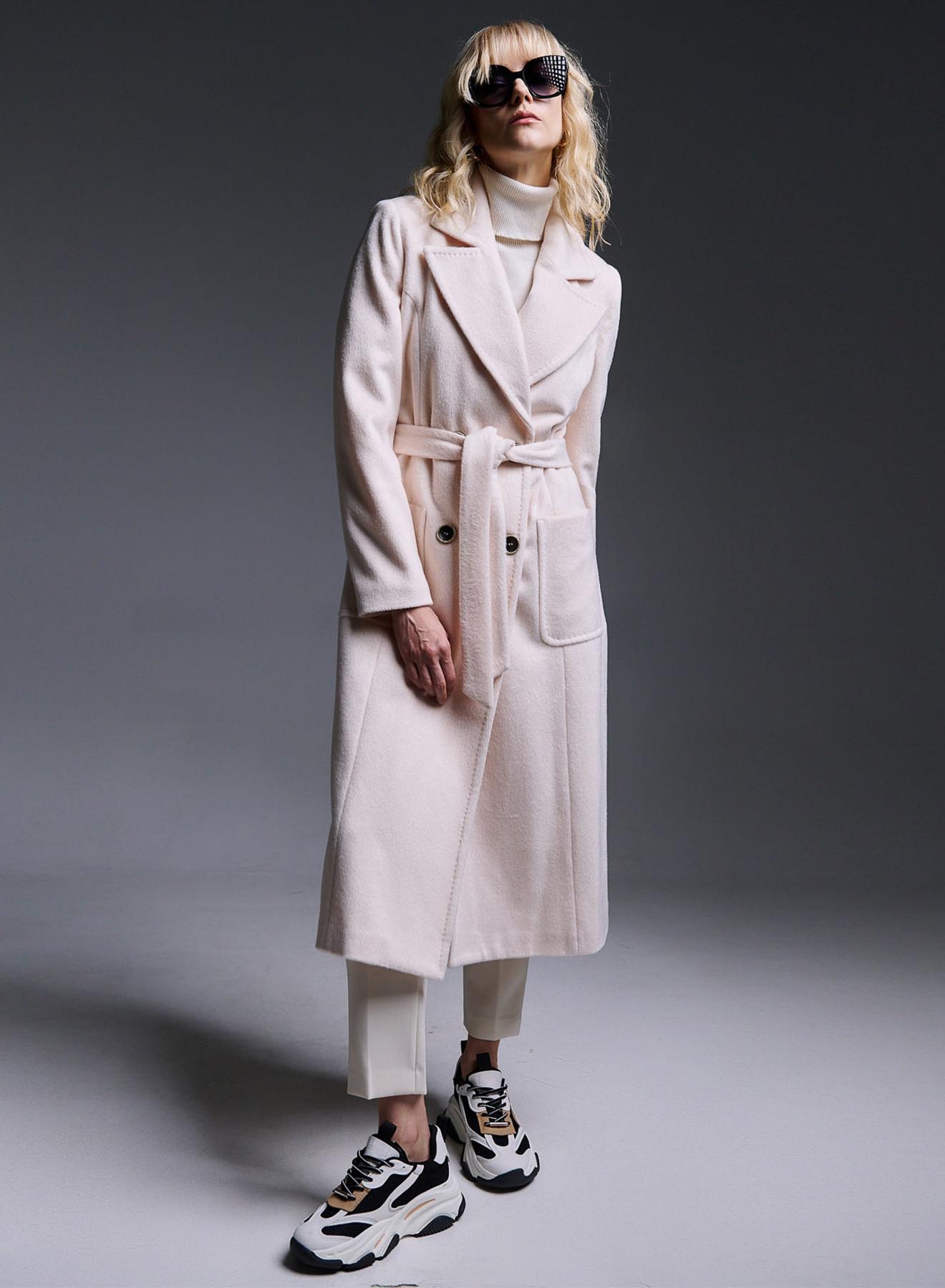 Doubre-breasted coat with belt - 4