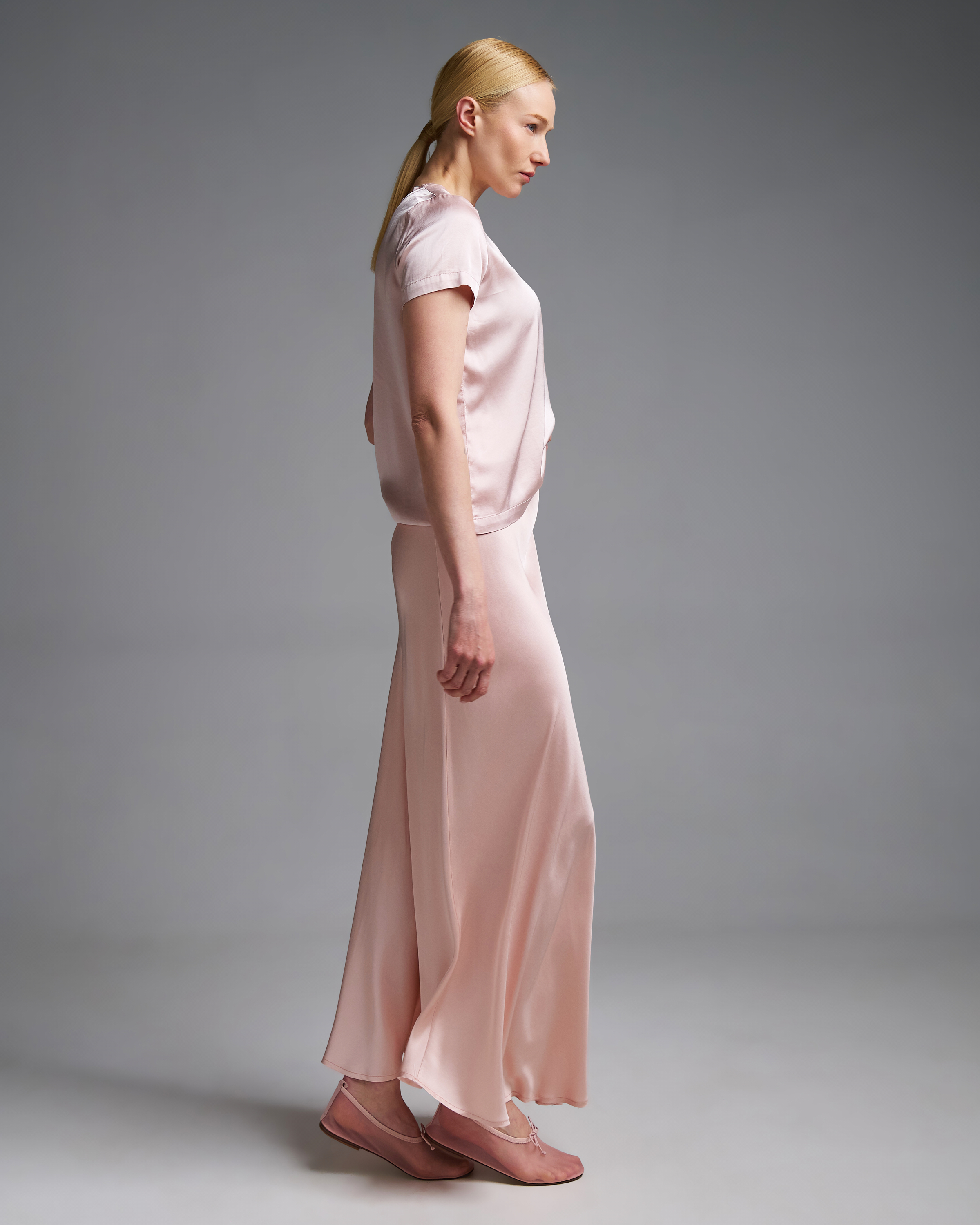 Ροζ nude silky touch Φούστα με λάστιχο πίσω στη μέση Vicolo - 2