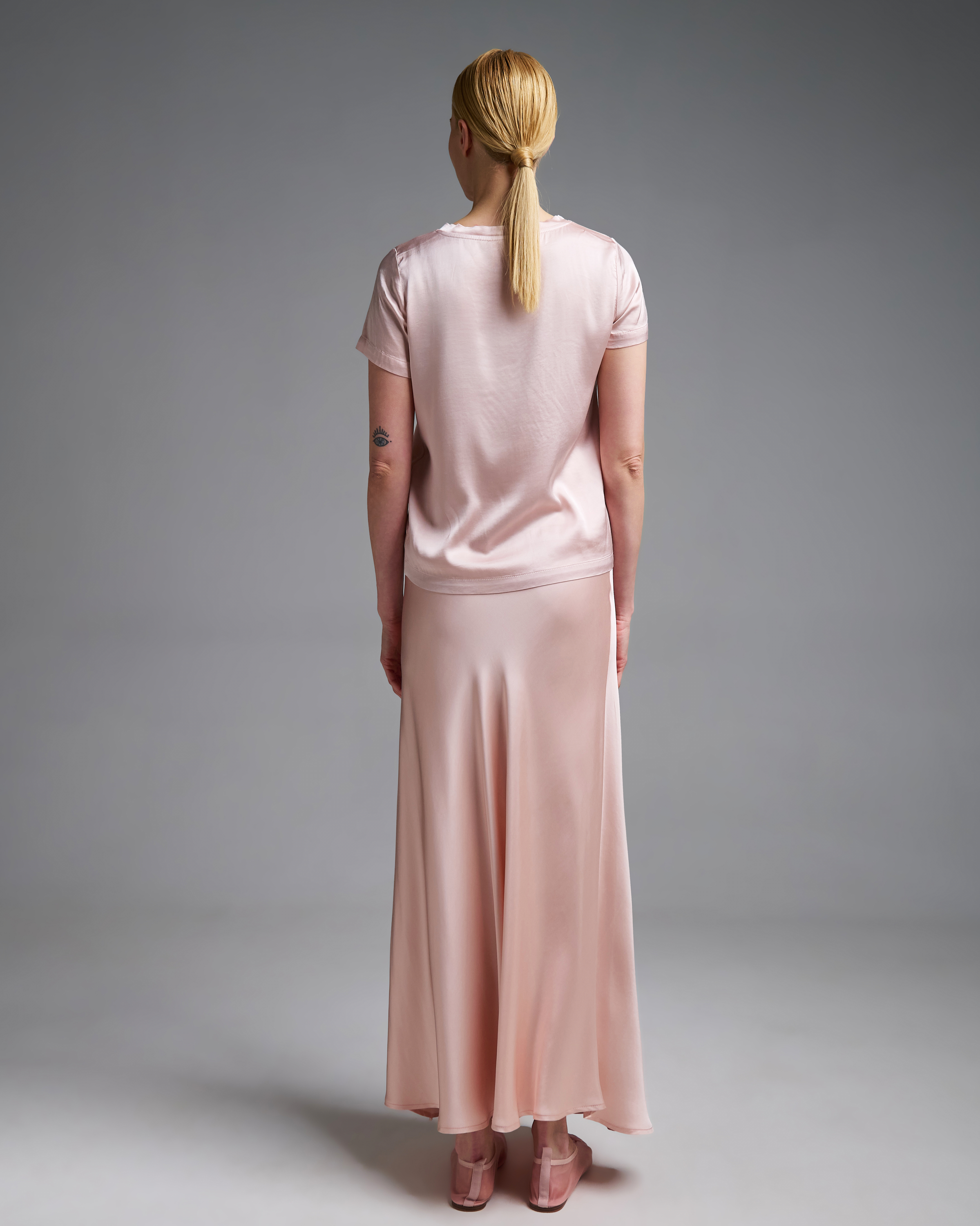 Ροζ nude silky touch Φούστα με λάστιχο πίσω στη μέση Vicolo - 4