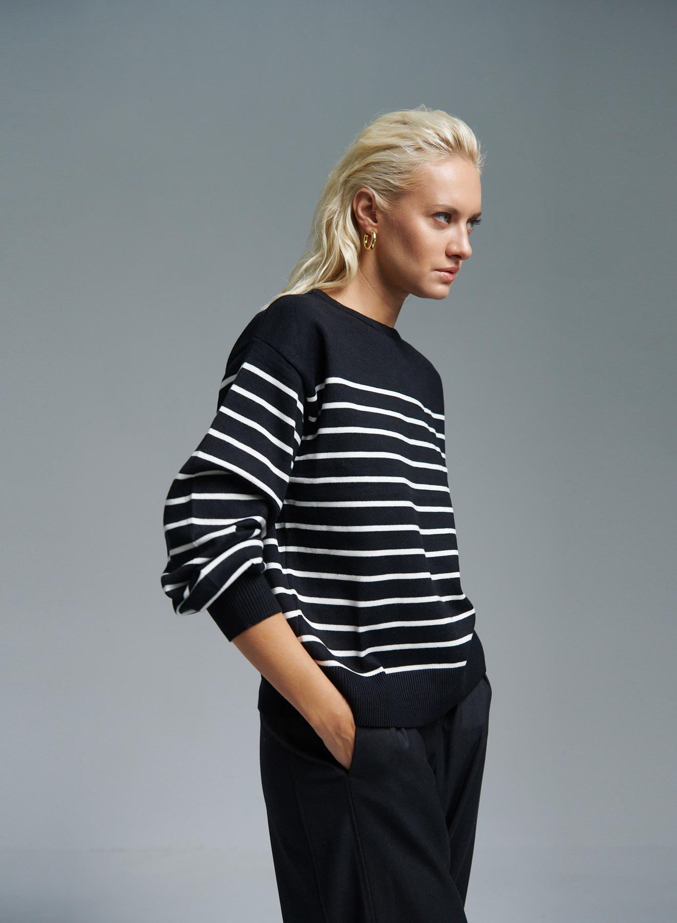 Black-White Sweater with stripes Finery - 5