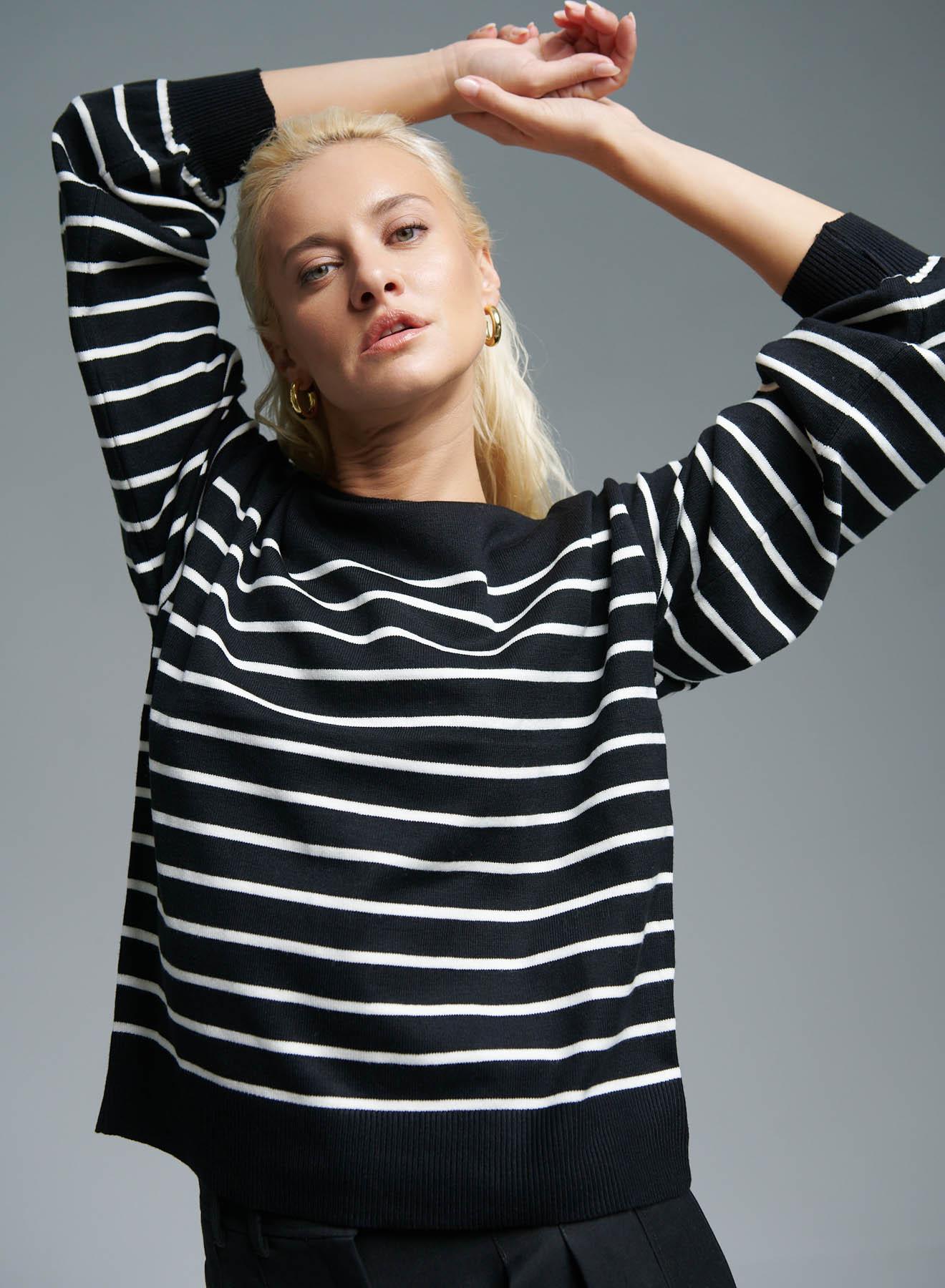 Black-White Sweater with stripes Finery - 2